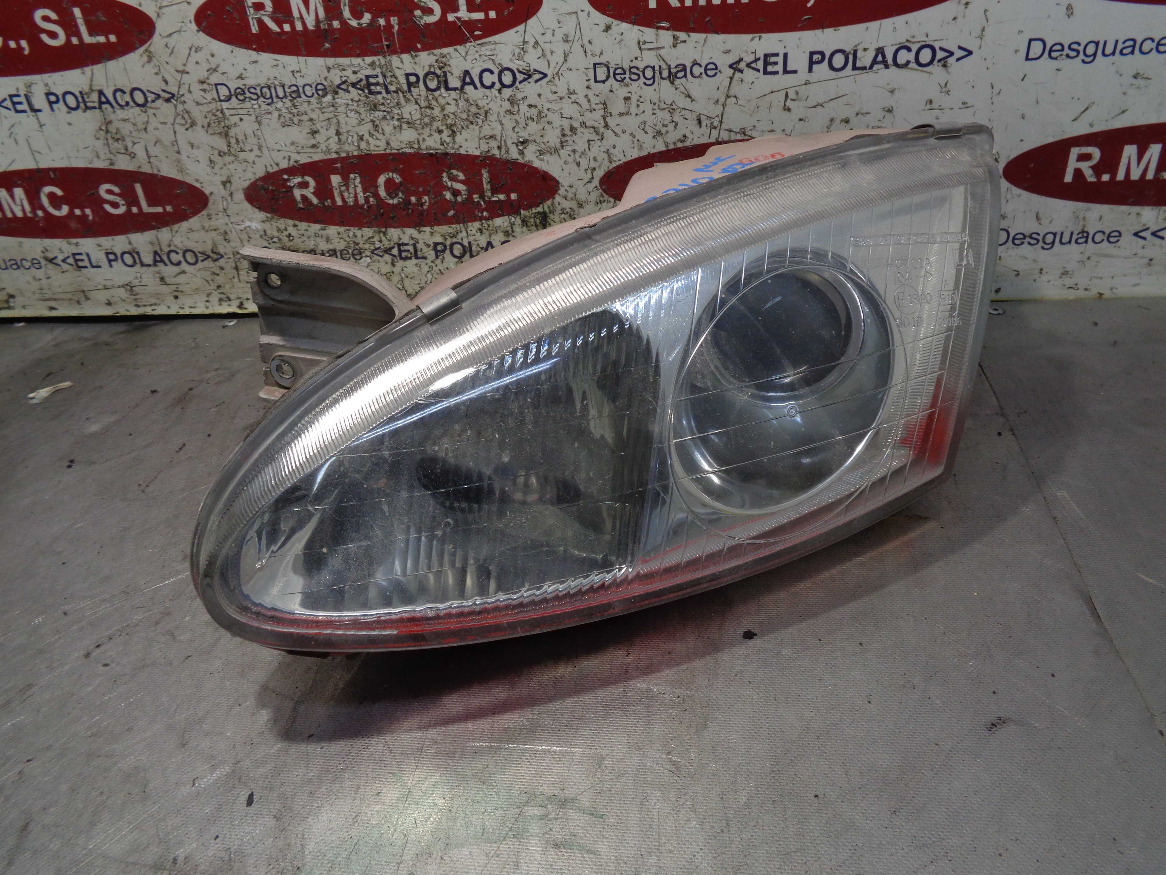 Recambio de faro izquierdo para hyundai coupe (j2) 2.0 fx coupe referencia OEM IAM   