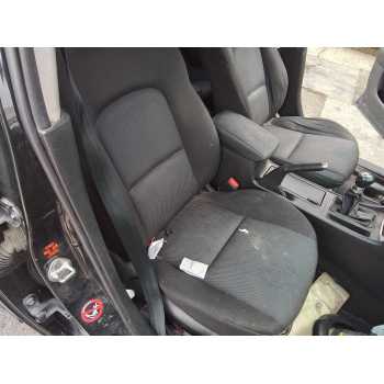 ASIENTO DELANTERO DERECHO 