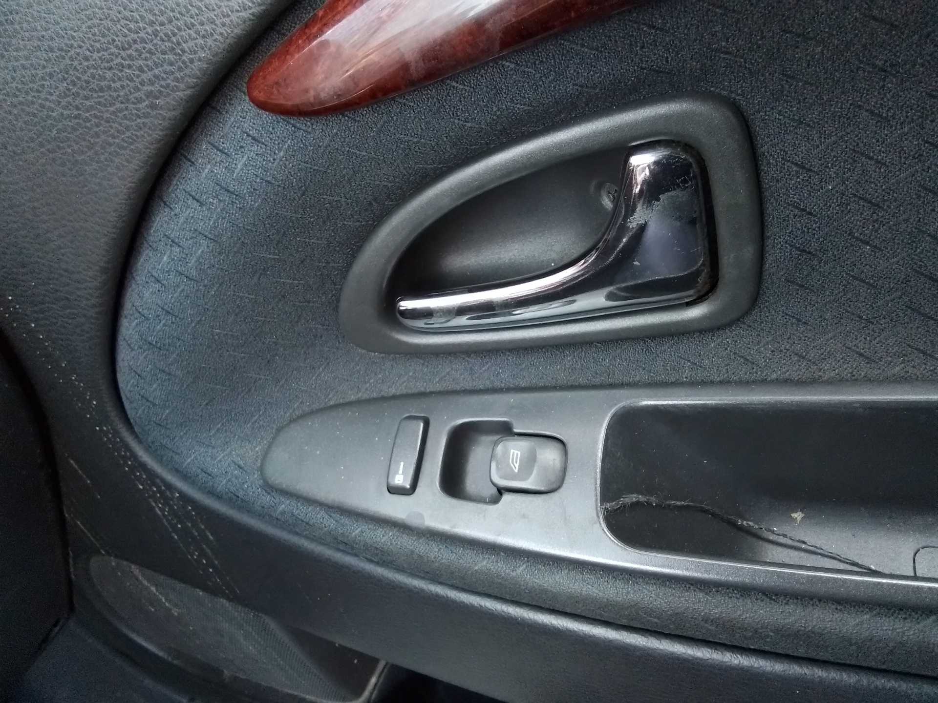 Recambio de mando elevalunas delantero derecho para volvo v40 familiar 1.9 d referencia OEM IAM   
