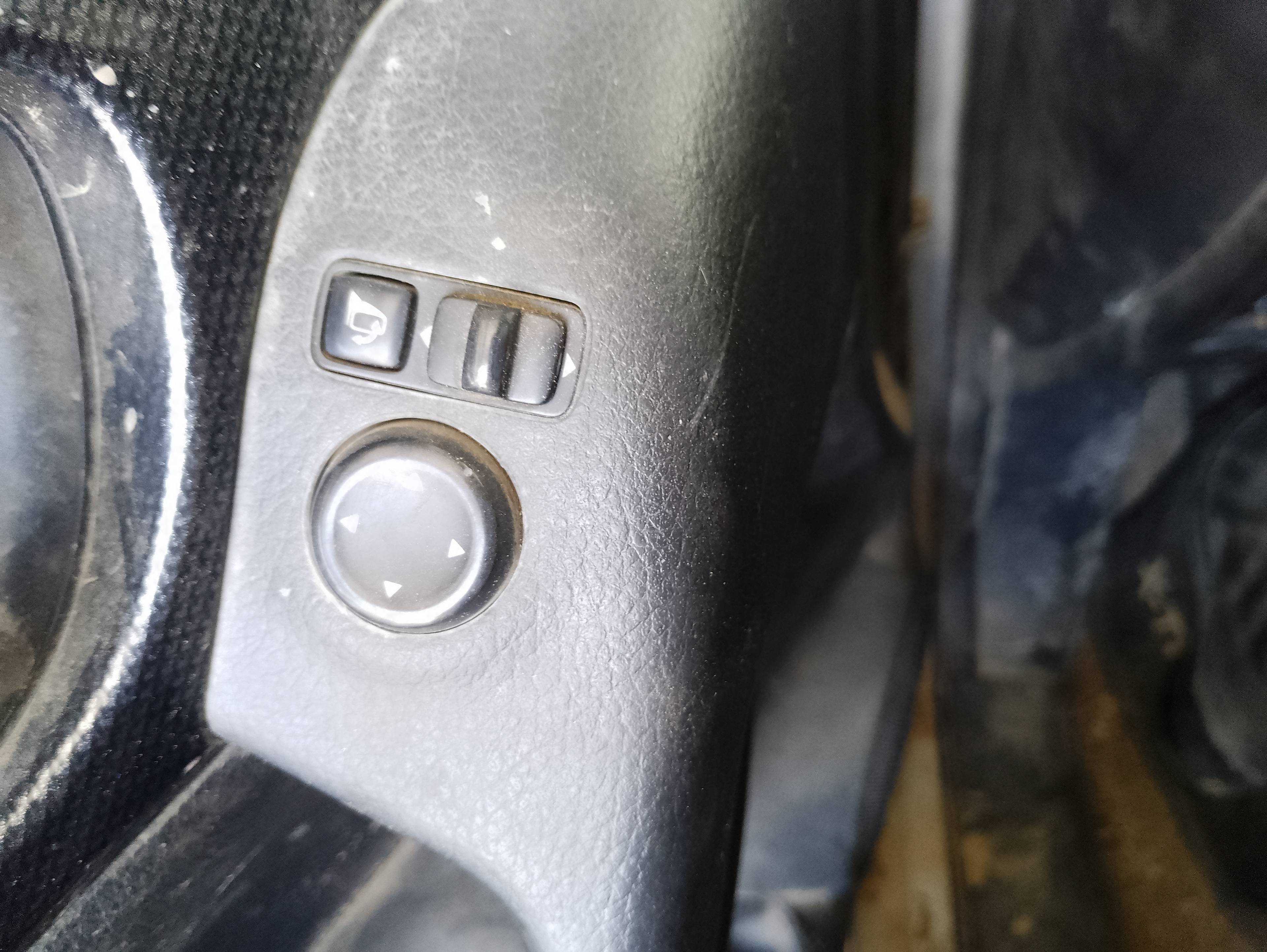 Recambio de mando retrovisor para nissan x-trail (t32) 360 referencia OEM IAM   