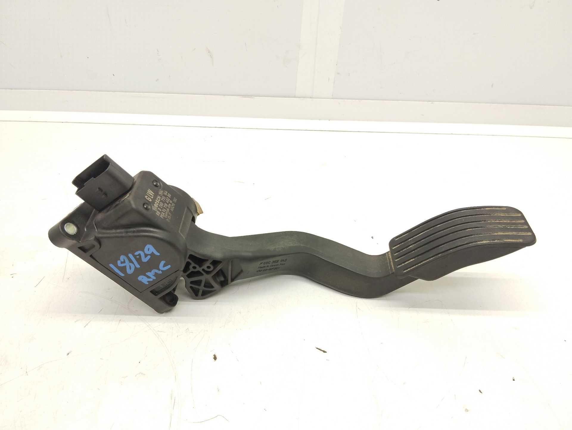 Recambio de pedal acelerador para ds 4 basis referencia OEM IAM 9671840280 0280755164 BOSCH