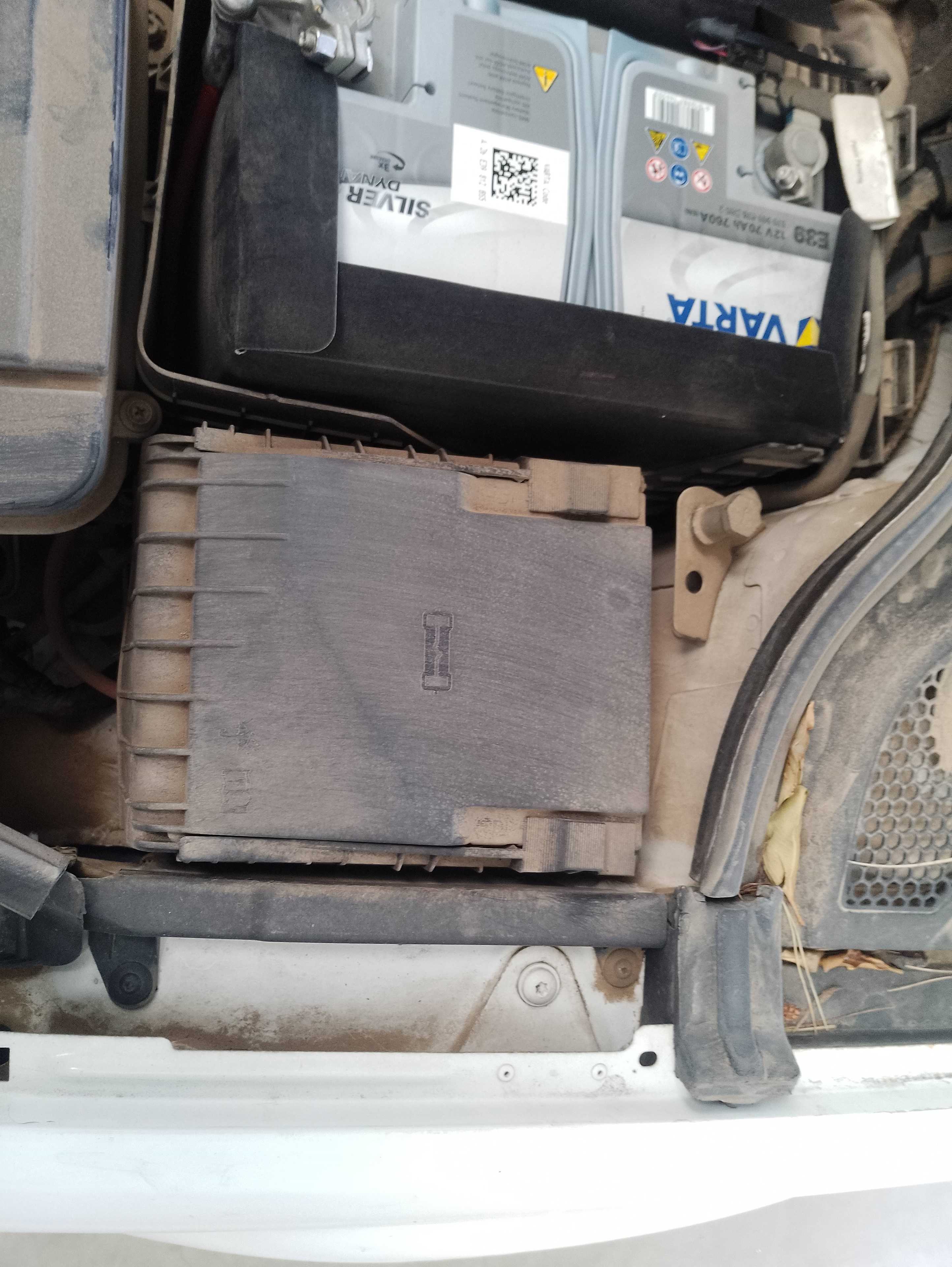 Recambio de caja reles / fusibles para audi a3 cabriolet (8p) ambition referencia OEM IAM   