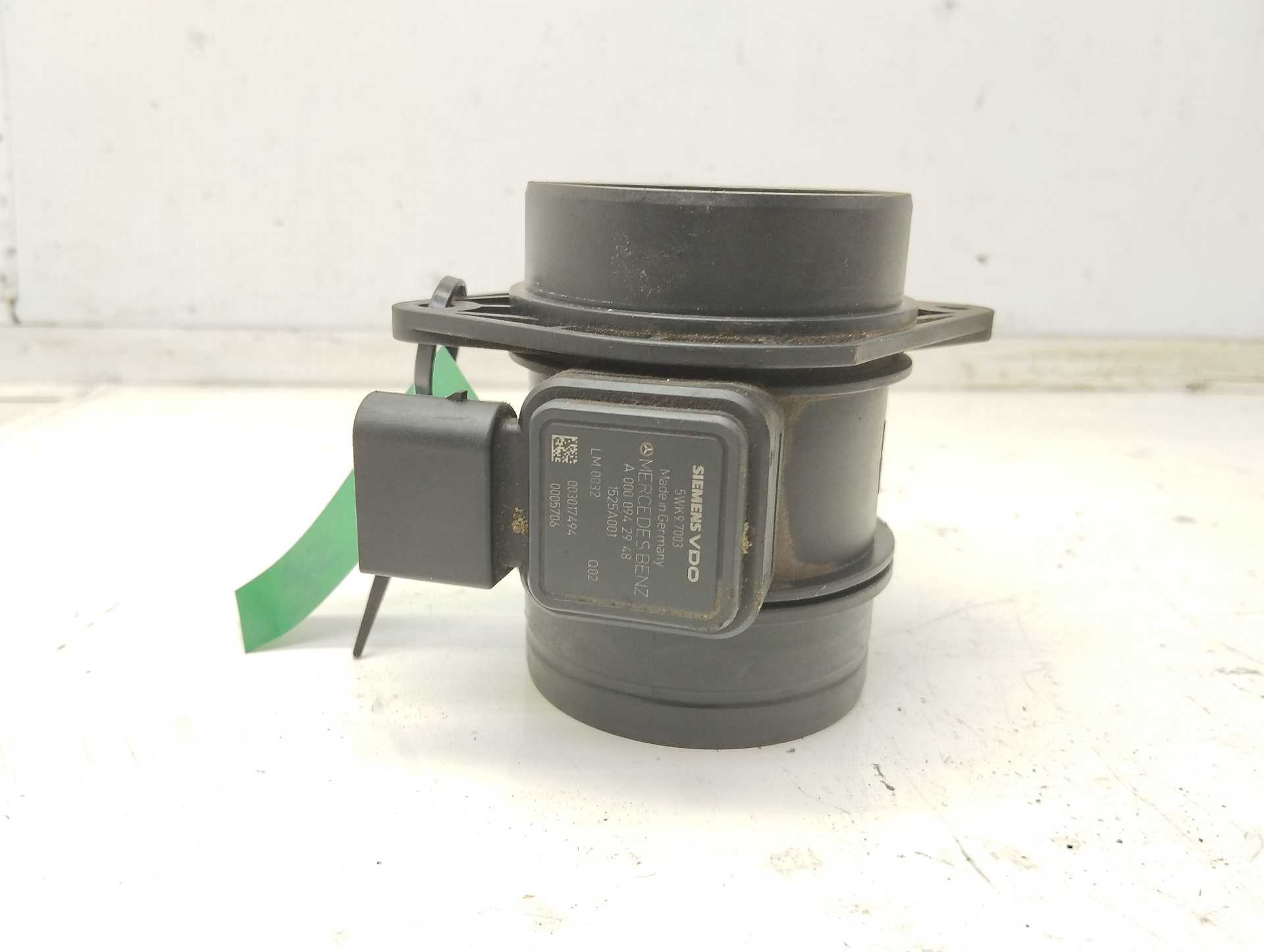 Recambio de caudalimetro para mercedes-benz clase a (w169) a 160 cdi a-edition referencia OEM IAM A0000942948 5WK97003 1525A001