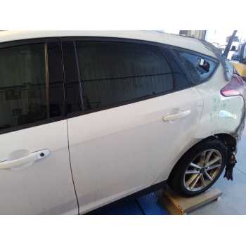 Recambio de puerta trasera izquierda para ford focus lim. black&red referencia OEM IAM   