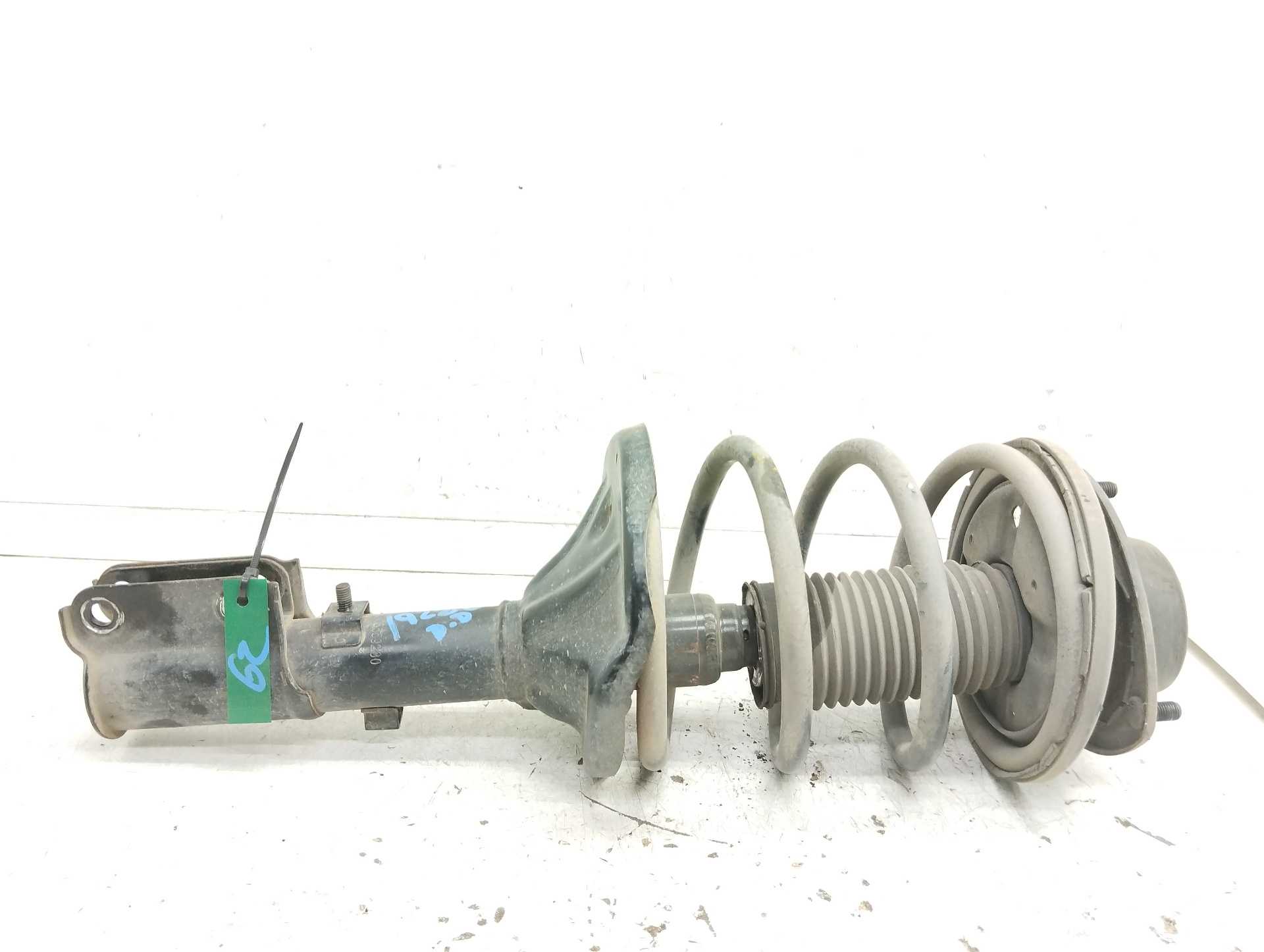 Recambio de amortiguador delantero derecho para hyundai galloper santamo santamo referencia OEM IAM 13559230  