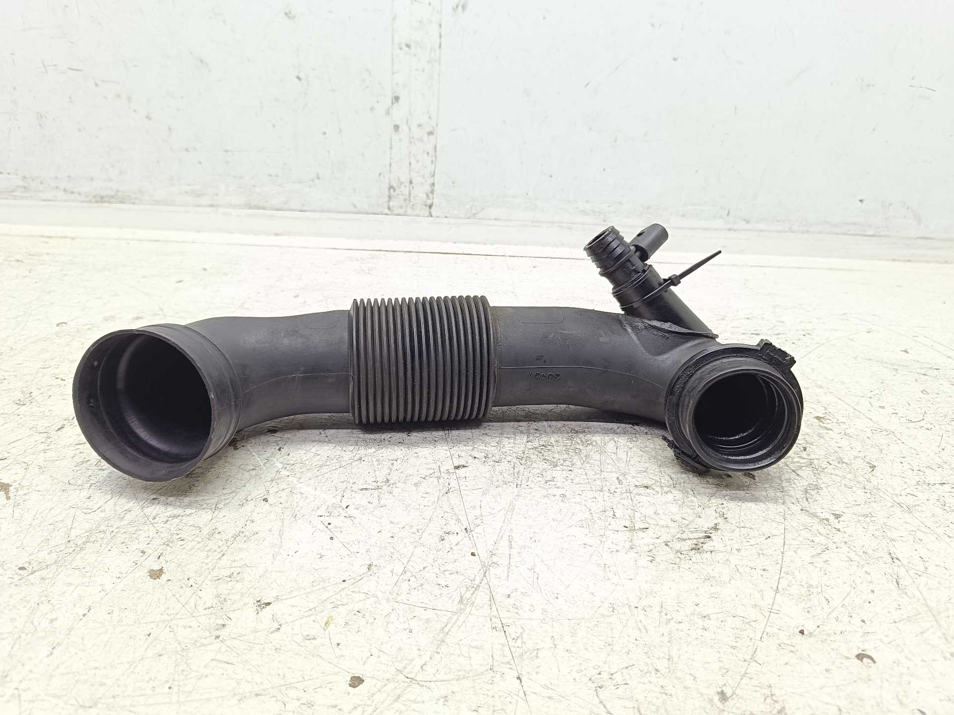Recambio de tubo de admision para mercedes-benz clase a (w169) 2.0 cdi cat referencia OEM IAM A6400900929  