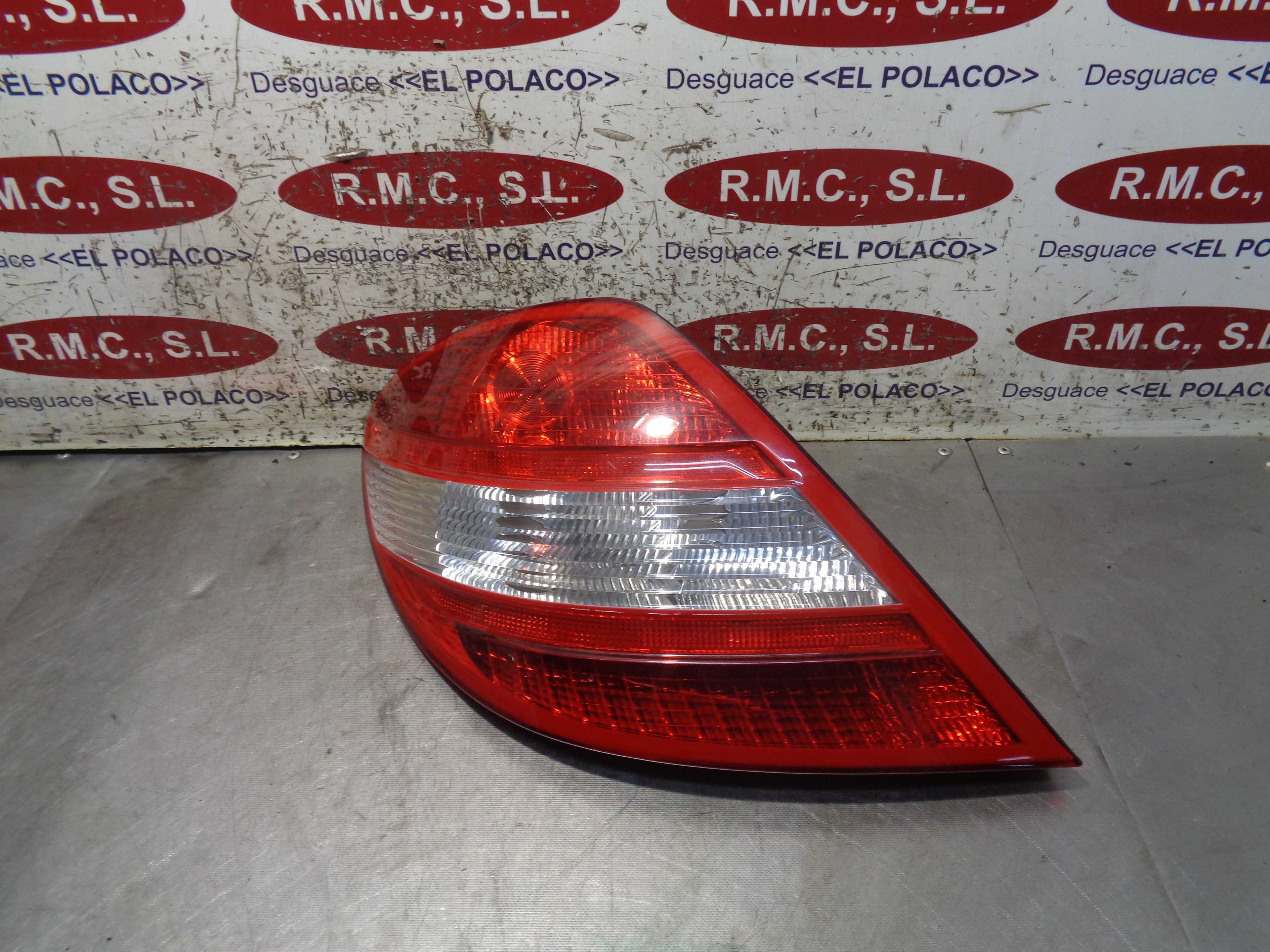 Recambio de piloto trasero izquierdo para mercedes-benz clase slk (w171) roadster 1.8 cat referencia OEM IAM A1718200164  