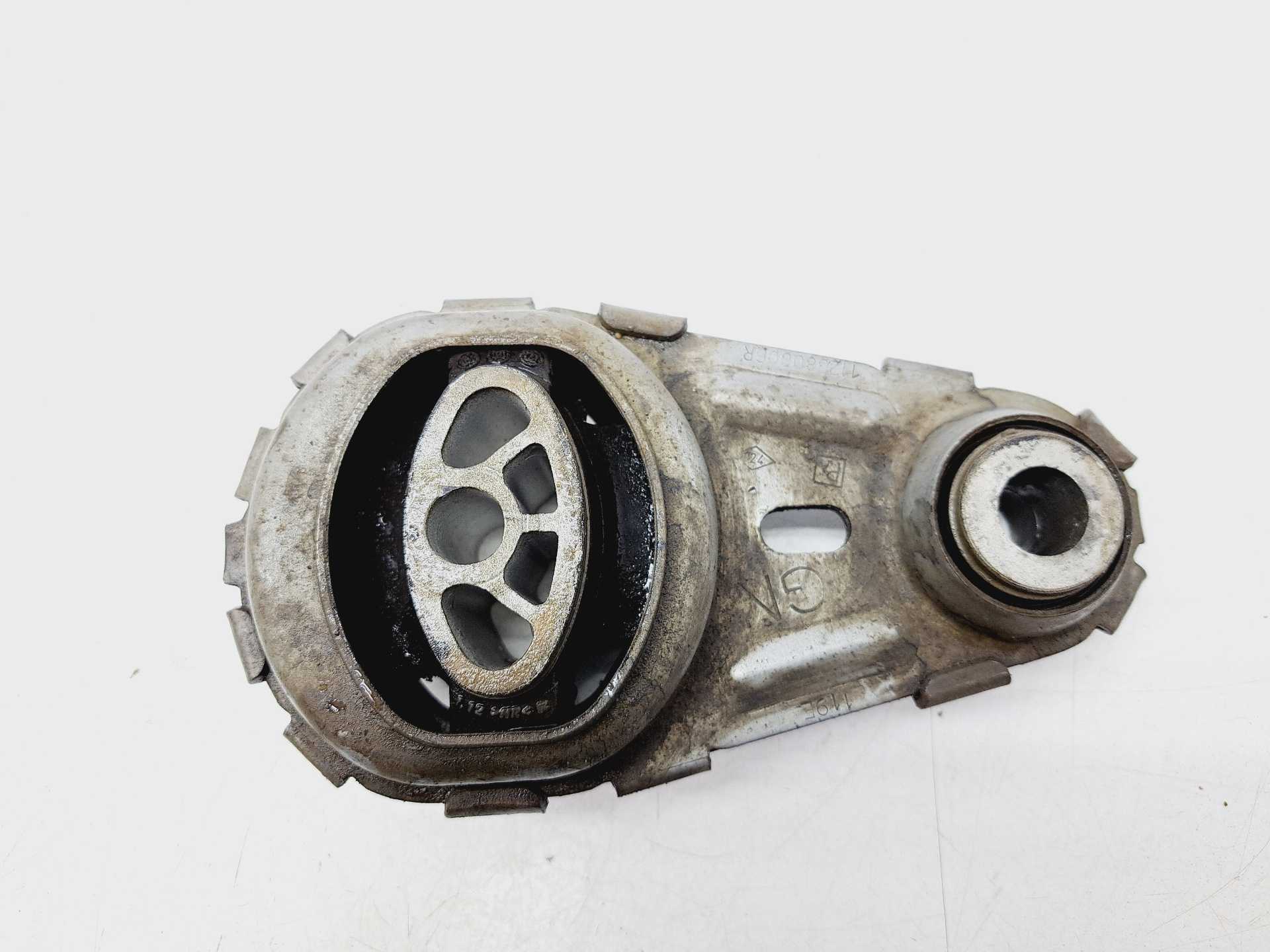 Recambio de soporte motor trasero para renault fluence 1.5 dci diesel fap referencia OEM IAM 112380006R  