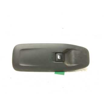 MANDO ELEVALUNAS DELANTERO DERECHO 96751115ZD 