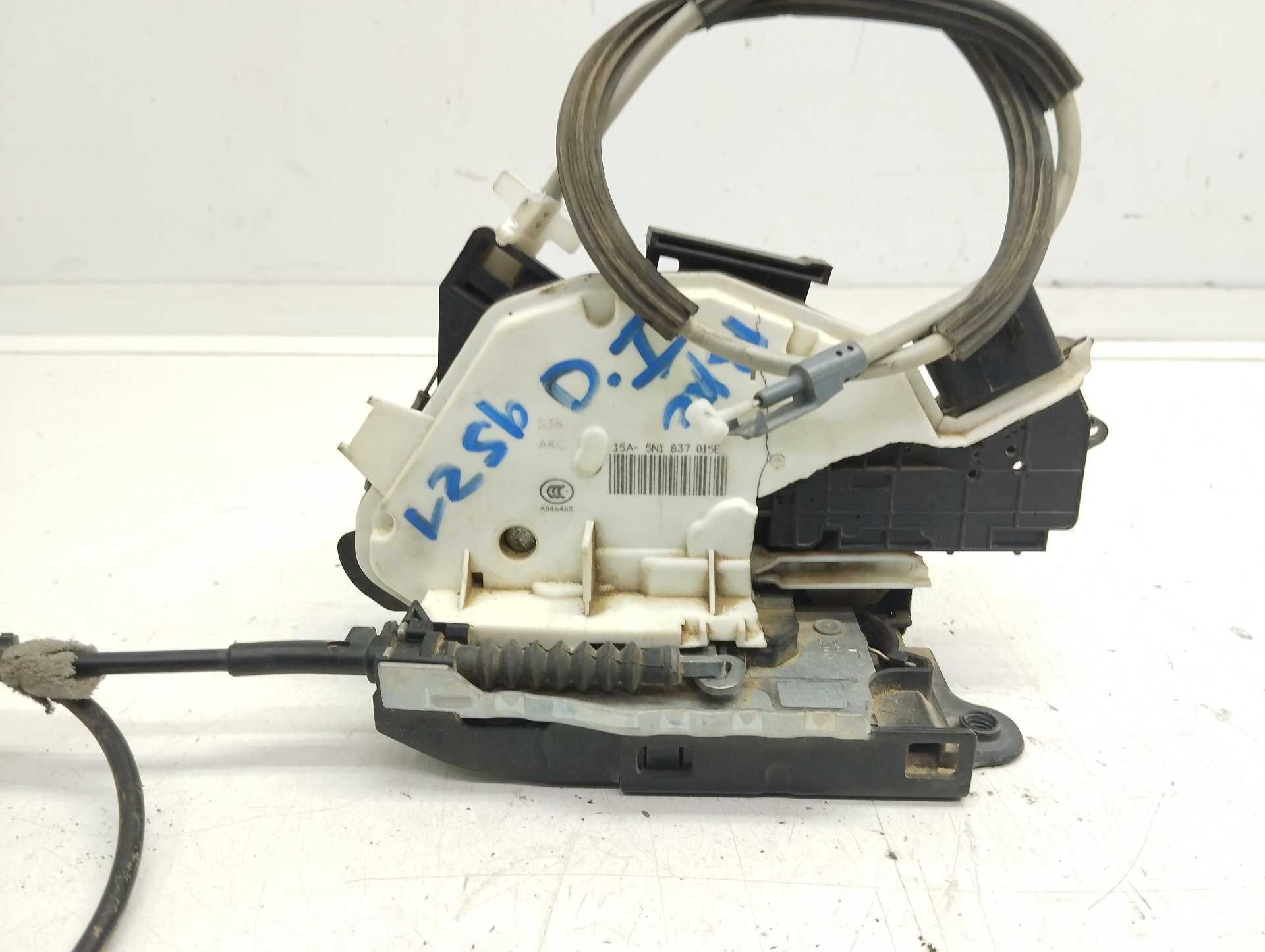 Recambio de cerradura puerta delantera izquierda para seat ibiza sc (6j1) 25 aniversario referencia OEM IAM 5N1837015E  