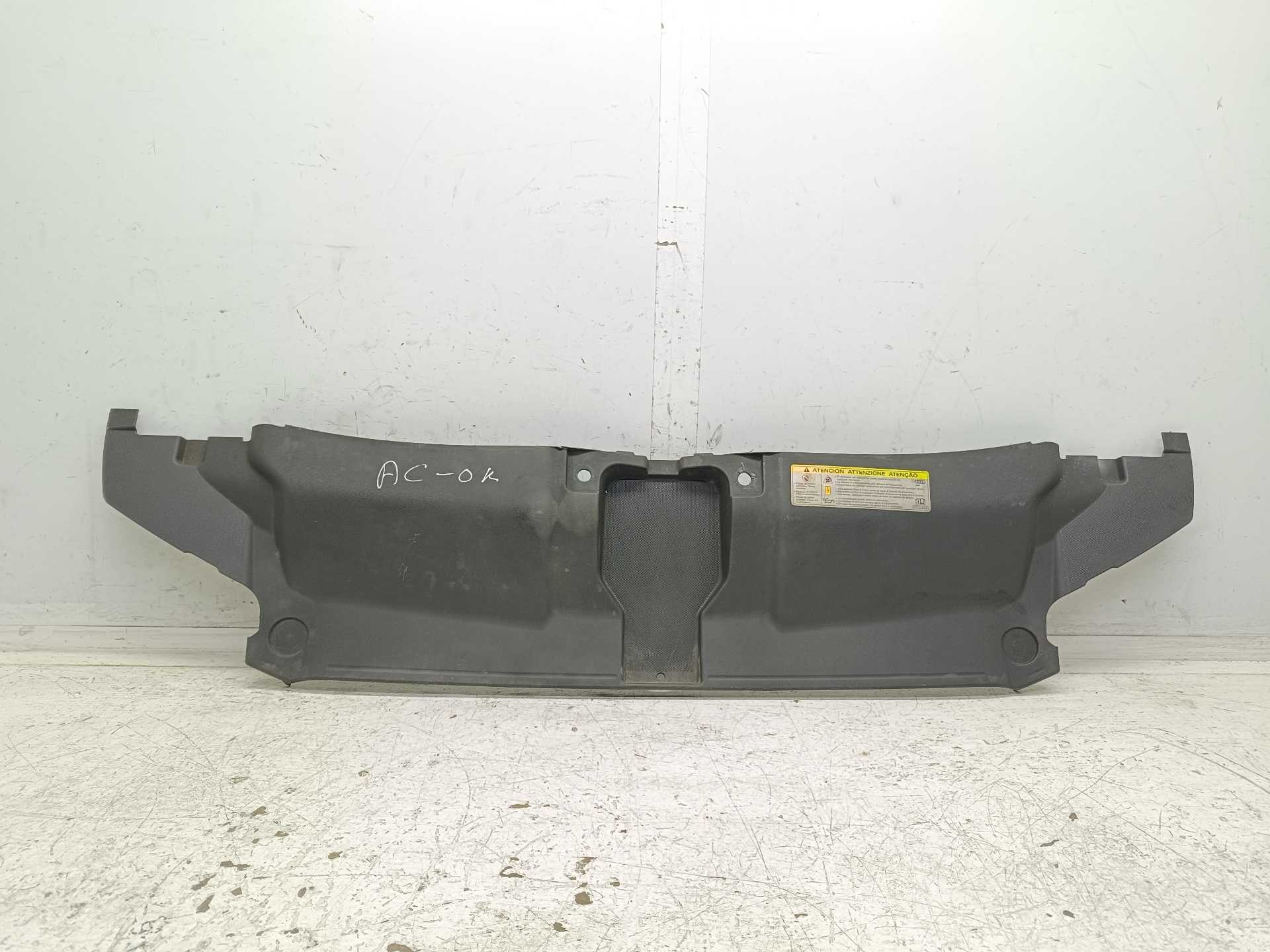 Recambio de molduras delanteras para audi a6 allroad quattro (4gj) 3.0 tdi advanced edition referencia OEM IAM 4G0807081D  