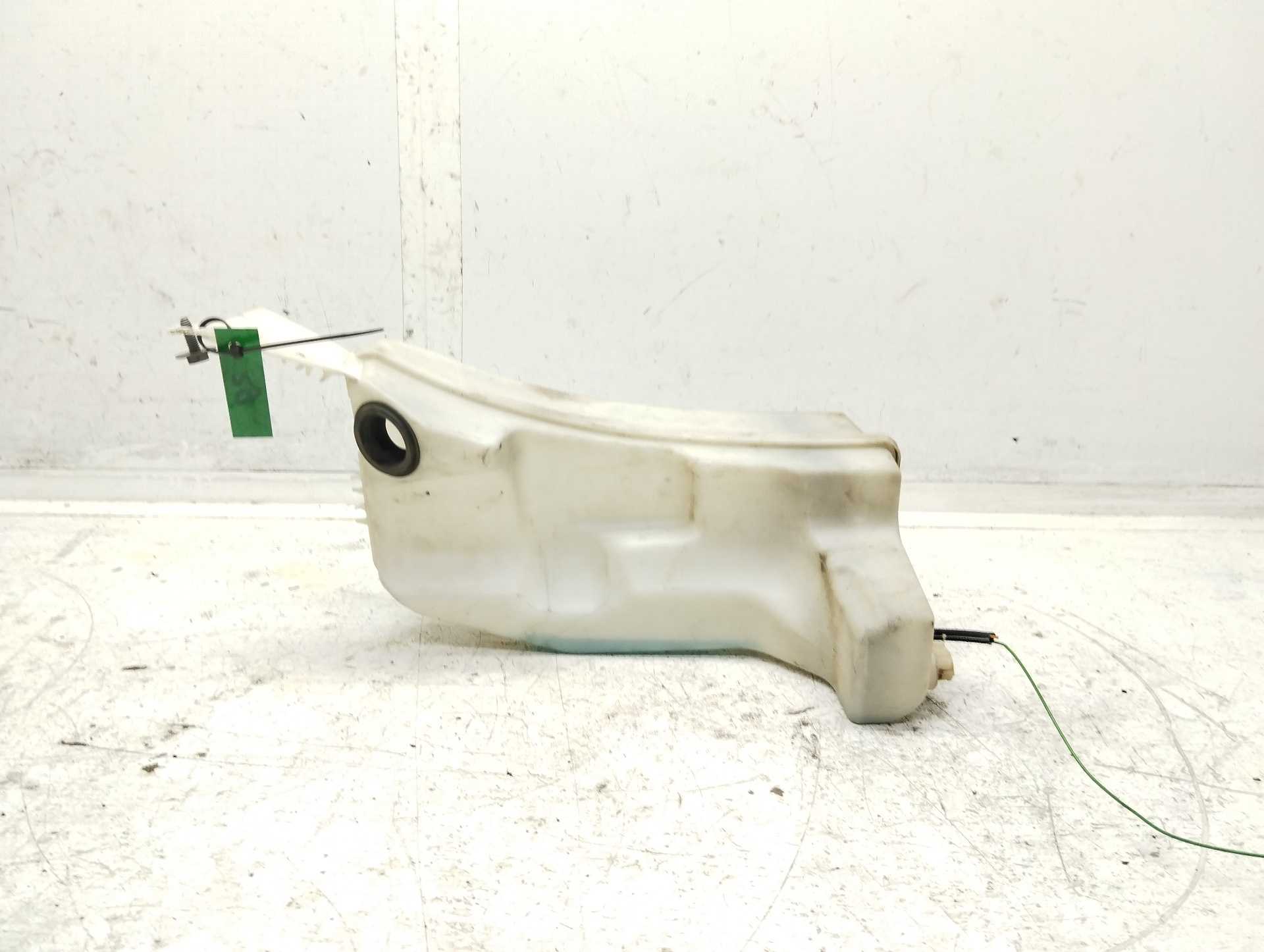 Recambio de deposito limpia para renault clio iv 1.5 dci referencia OEM IAM 289107623R  