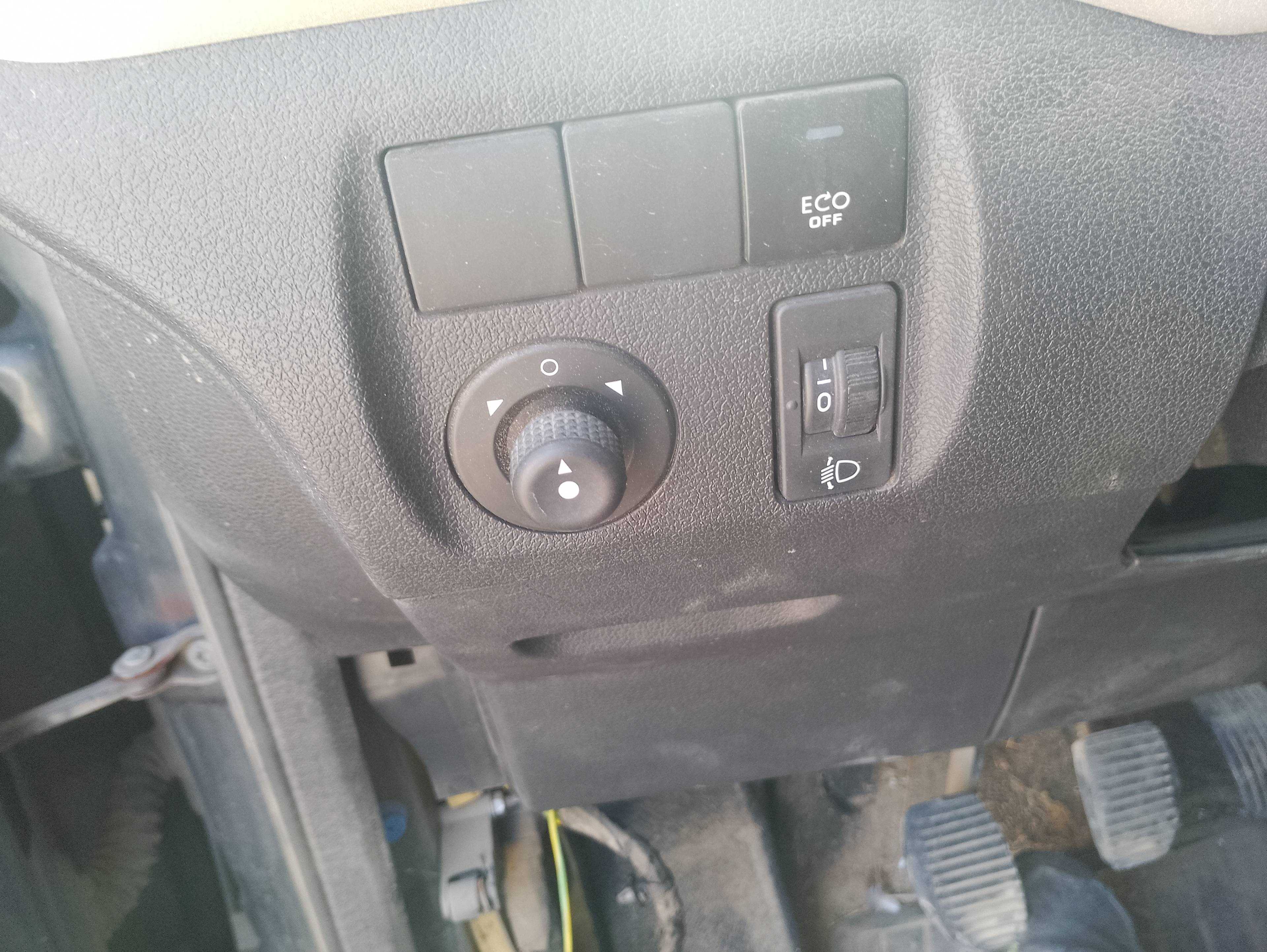 Recambio de mando retrovisor para citroën berlingo station wagon xtr referencia OEM IAM   