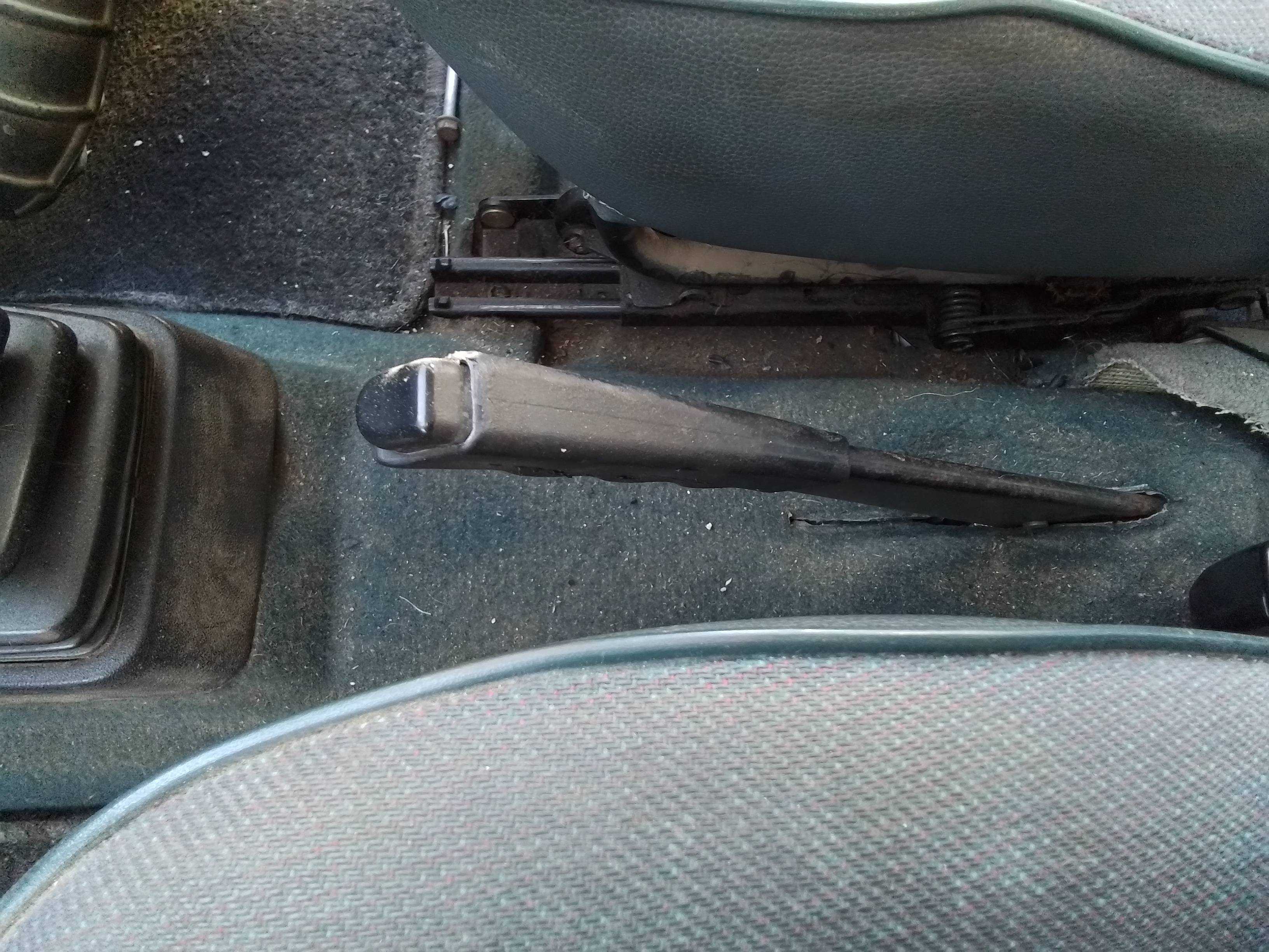 Recambio de palanca freno para renault express 1.9 d referencia OEM IAM   