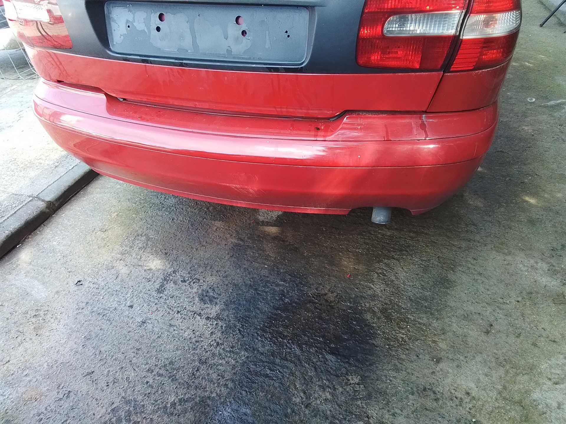 Recambio de paragolpes trasero para volvo v40 familiar 1.9 d referencia OEM IAM   