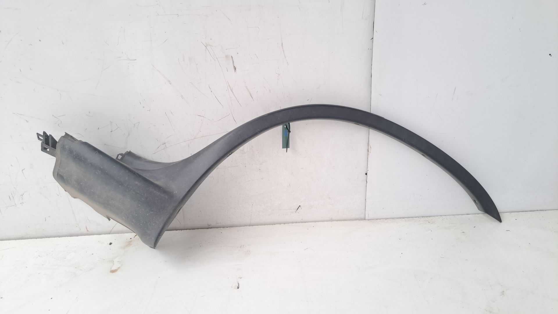 Recambio de aletin trasero izquierdo para bmw x5 (e53) referencia OEM IAM 8402337  
