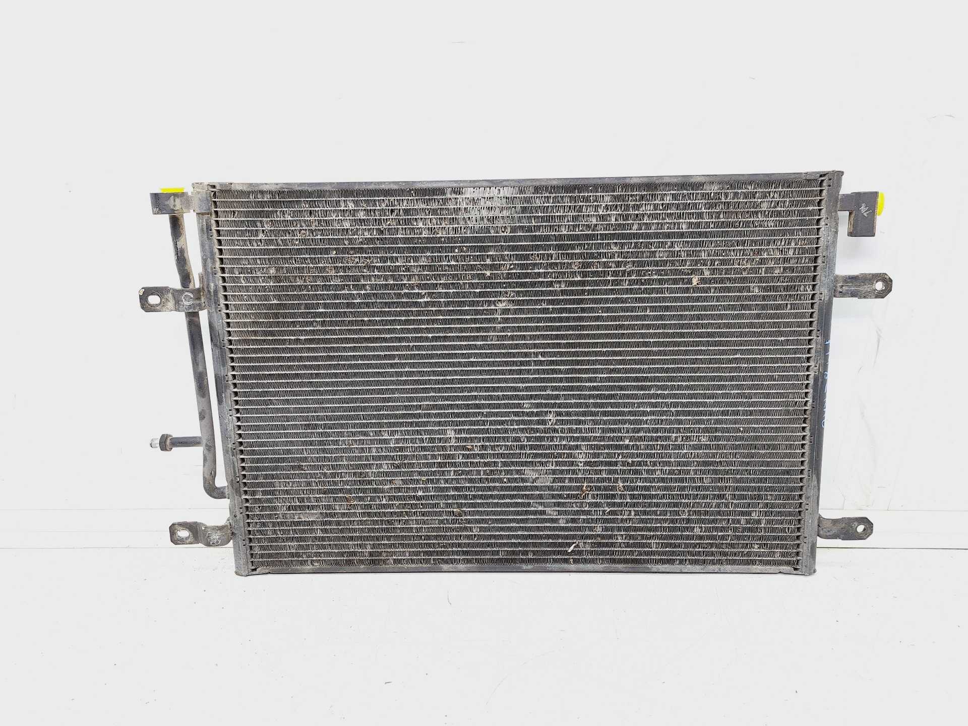 Recambio de condensador / radiador aire acondicionado para seat exeo st (3r5)(2009>) reference referencia OEM IAM 8E0260401T  