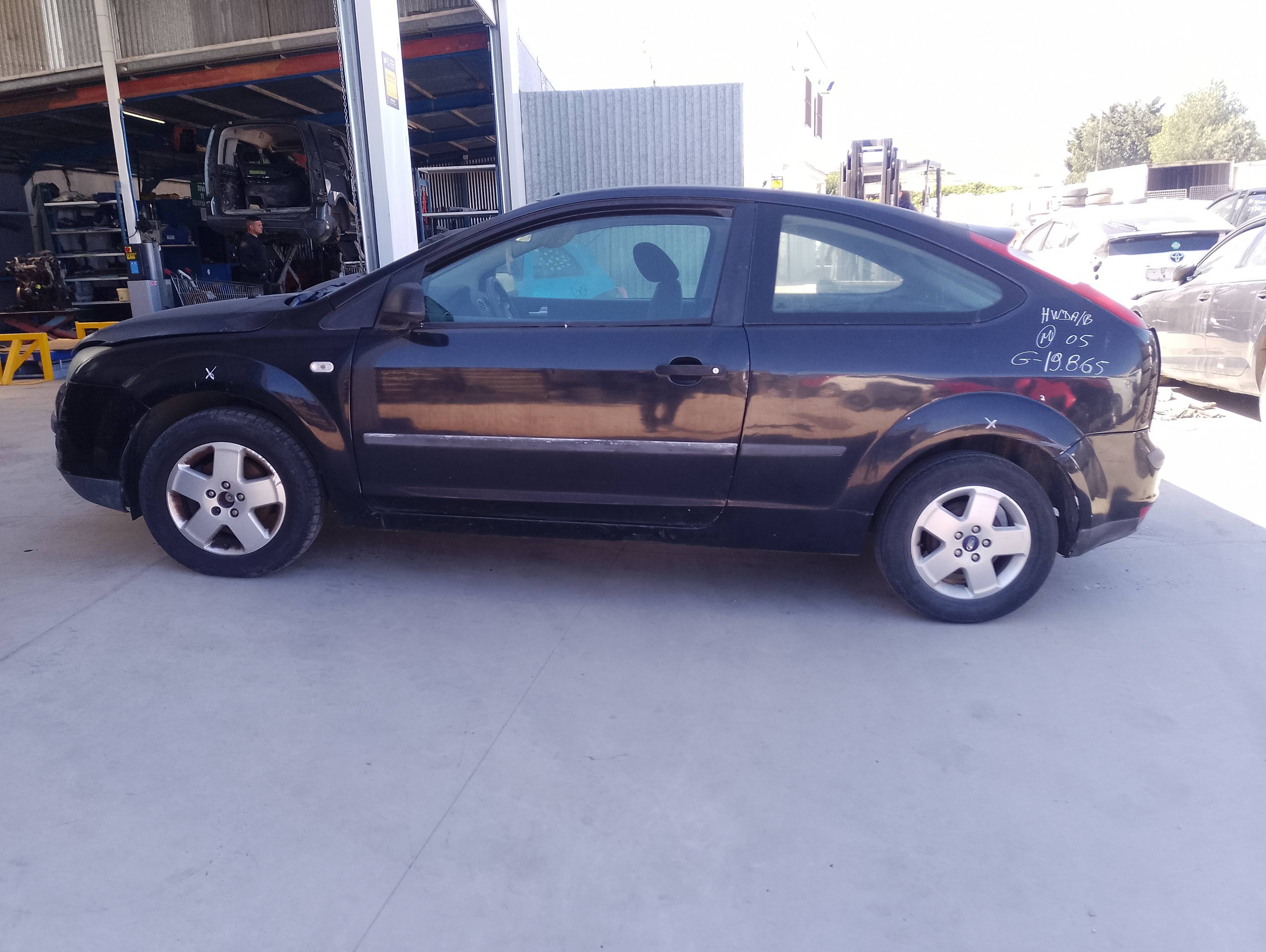 ford focus berlina (cap) del año 2005