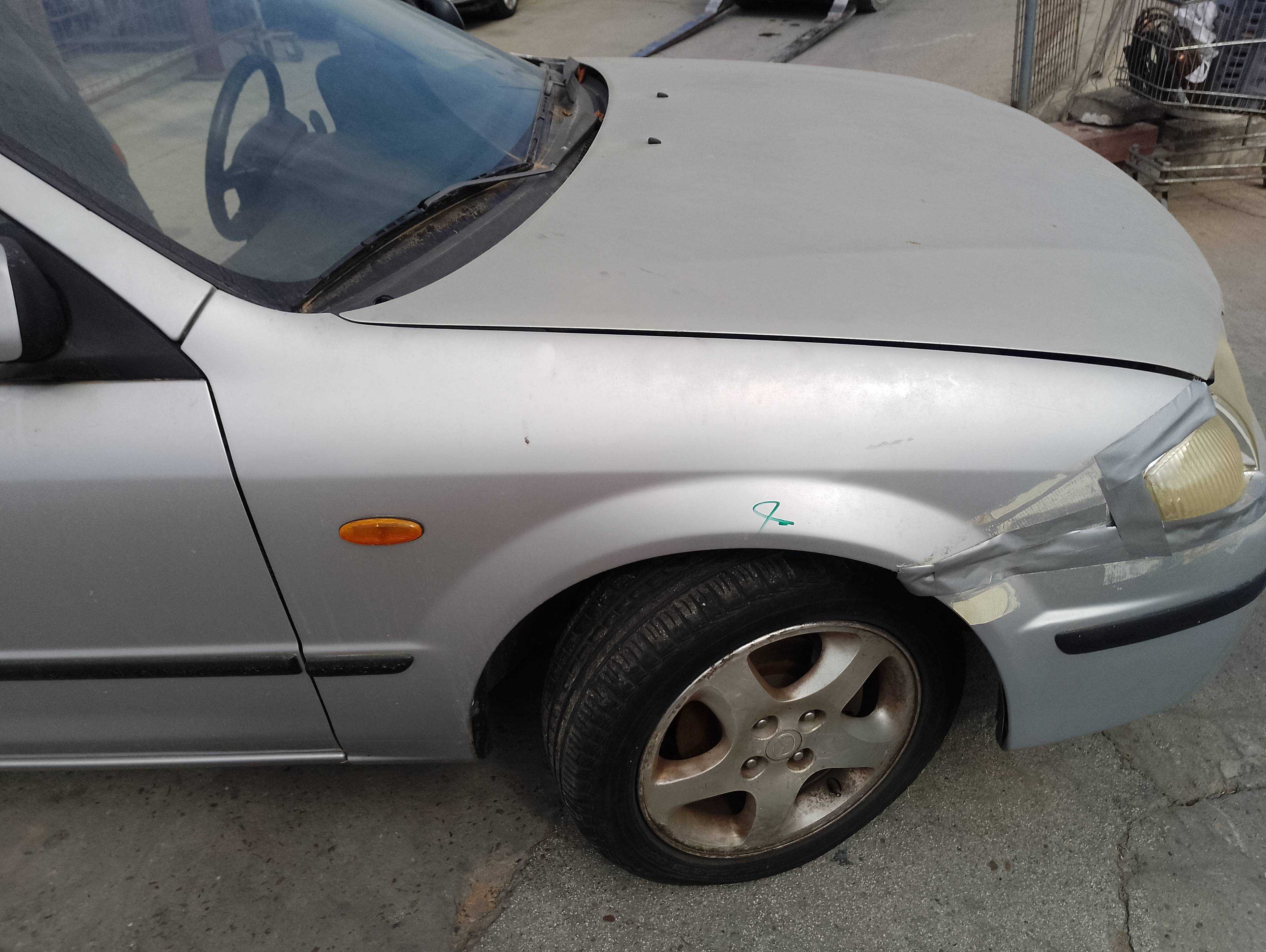 Recambio de aleta delantera derecha para mazda 323 berlina f/s (bj) 2.0 d f glx referencia OEM IAM   