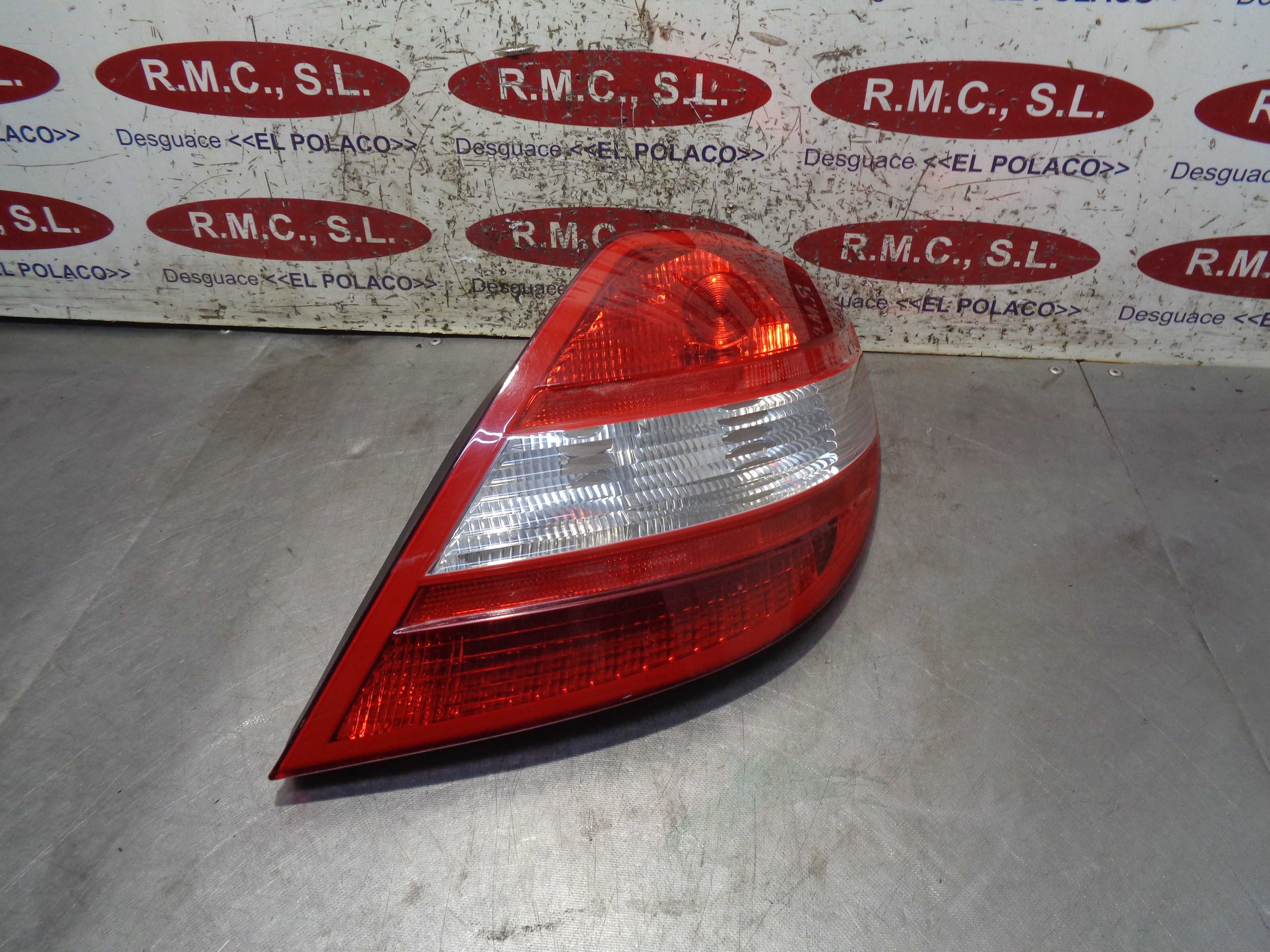 Recambio de piloto trasero derecho para mercedes-benz clase slk (w171) roadster 1.8 cat referencia OEM IAM A1718200264  