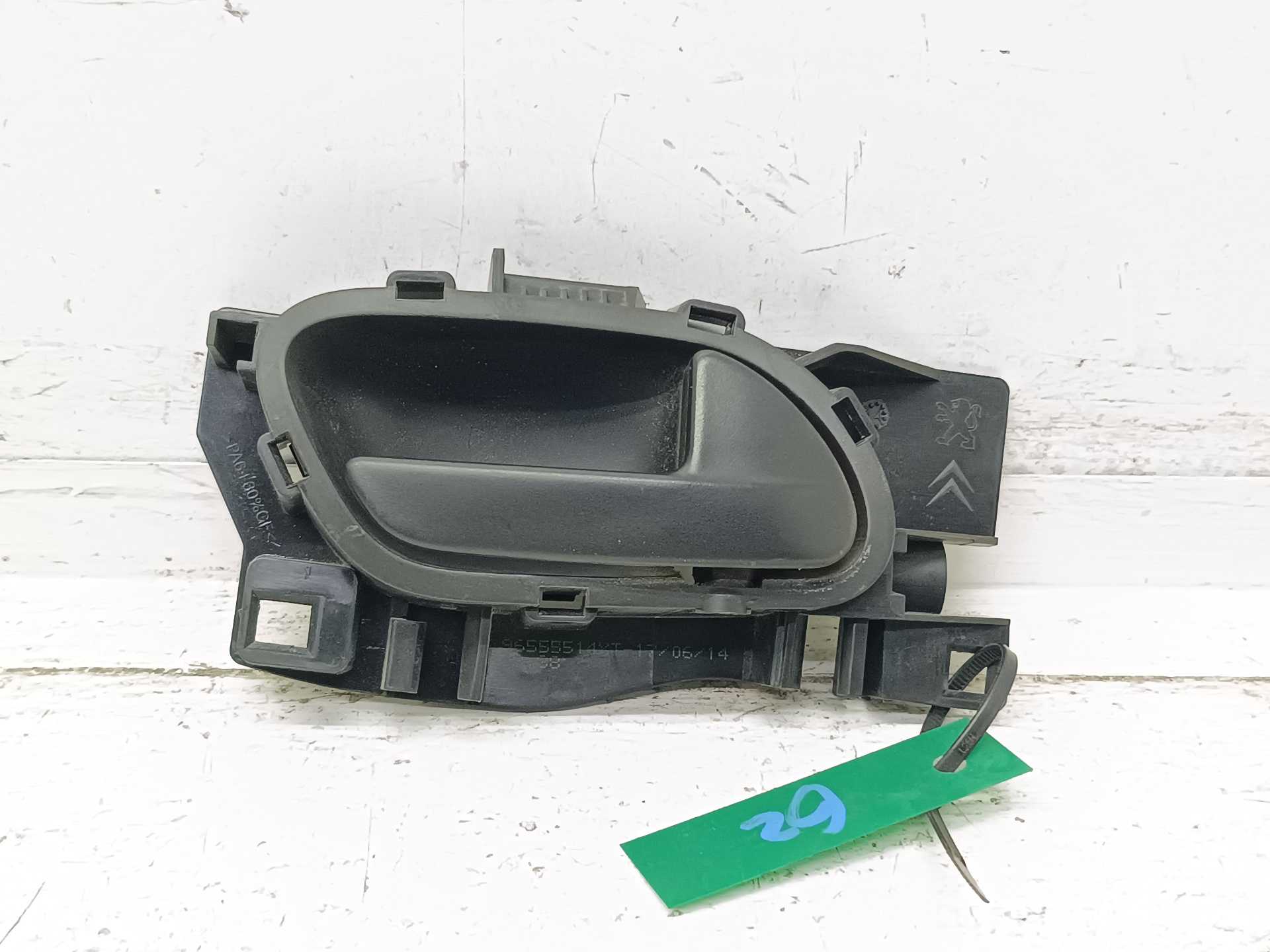 Recambio de maneta interior delantera derecha para citroën berlingo station wagon xtr referencia OEM IAM 96555514XT  