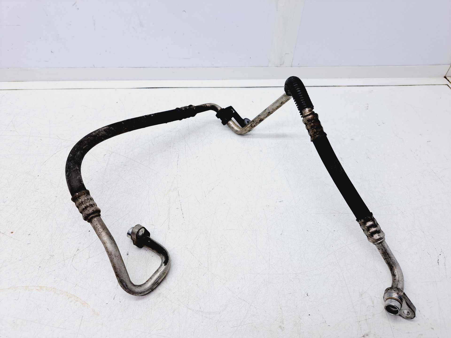 Recambio de tubos aire acondicionado para renault fluence 1.5 dci diesel fap referencia OEM IAM   