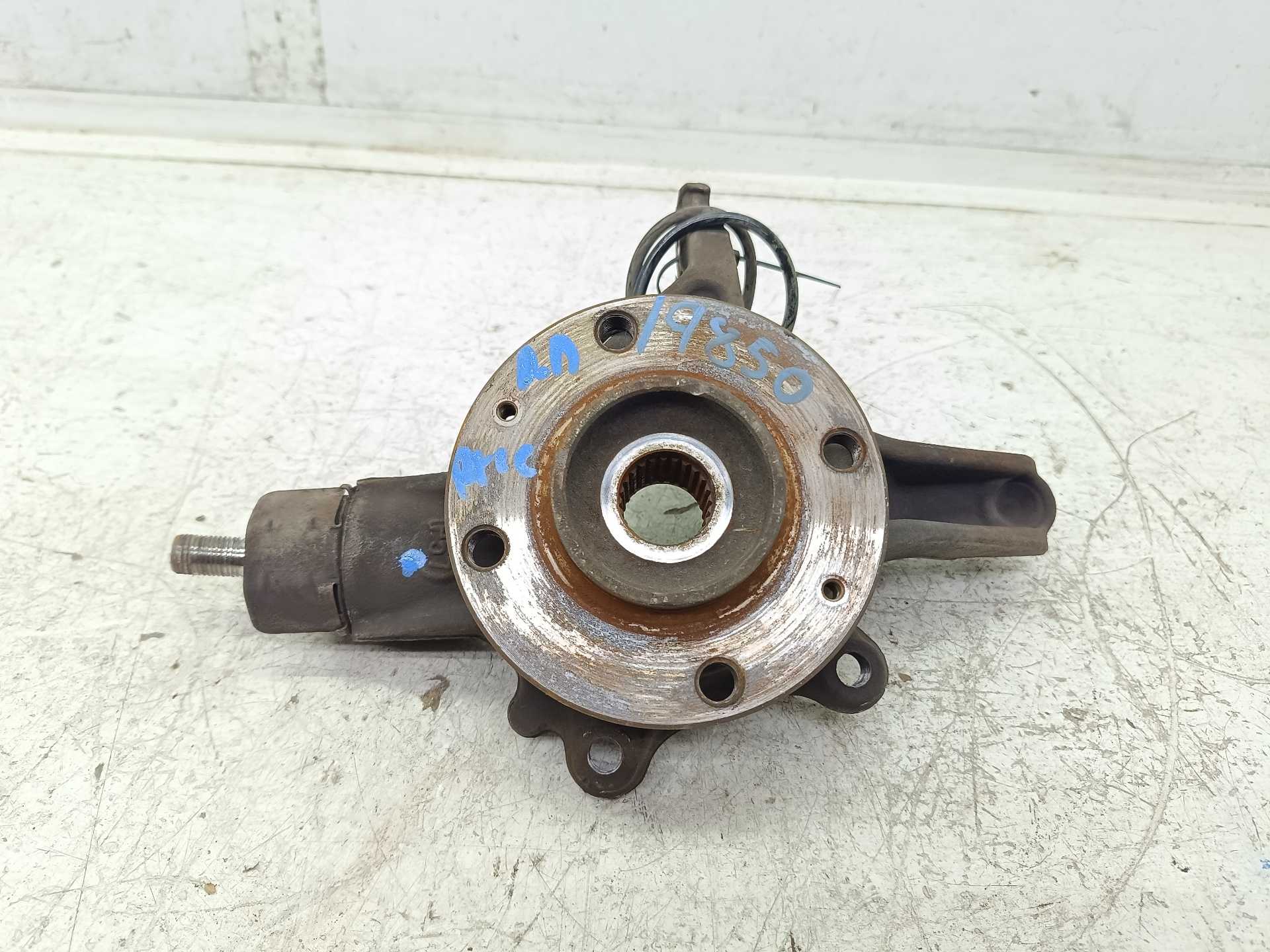 Recambio de mangueta delantera derecha para citroën berlingo station wagon xtr referencia OEM IAM   