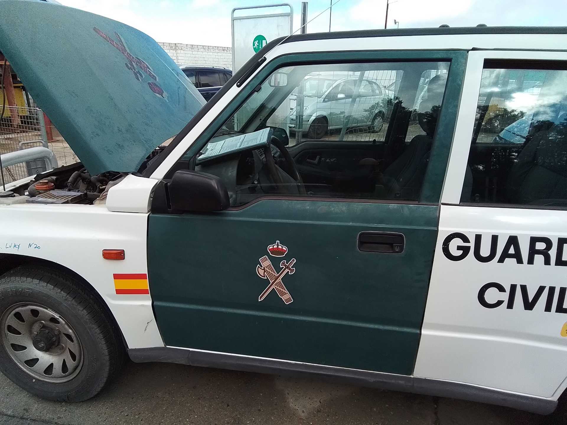 Recambio de puerta delantera izquierda para suzuki vitara se/sv (et) referencia OEM IAM   