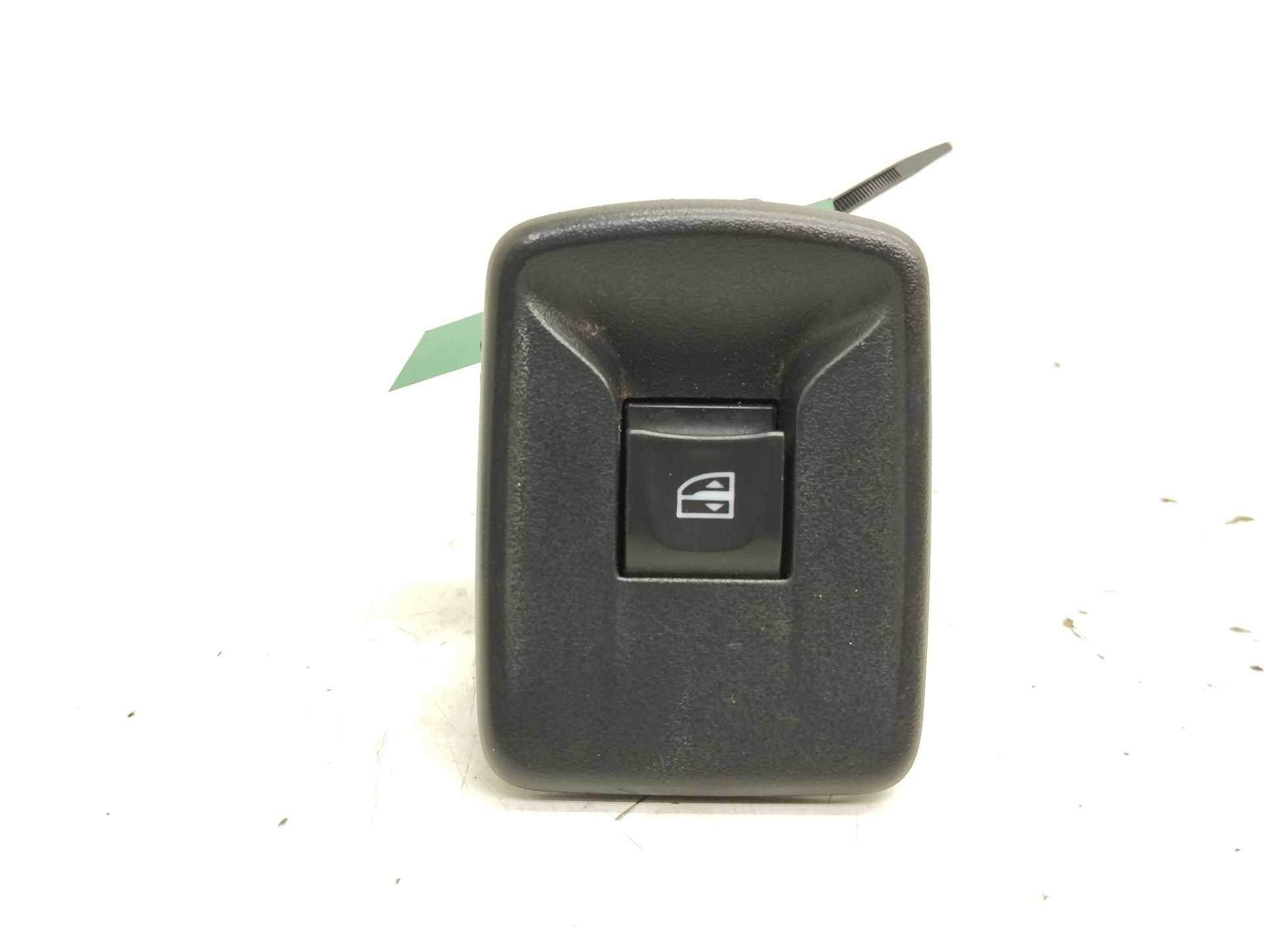 Recambio de mando elevalunas trasero derecho para dacia lodgy comfort referencia OEM IAM 00235634T056  