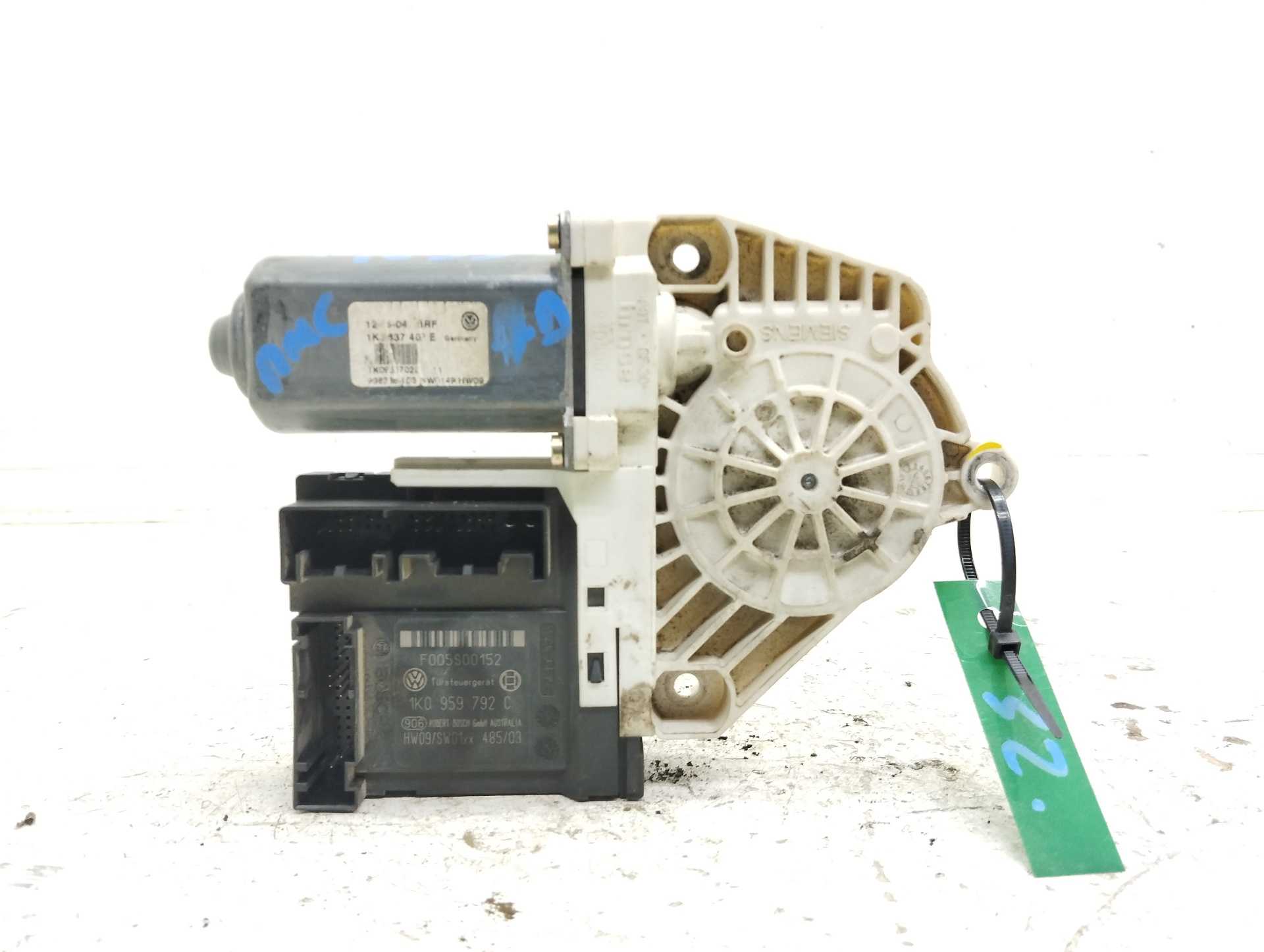 Recambio de motor elevalunas delantero derecho para volkswagen golf v berlina (1k1) conceptline (e) referencia OEM IAM 1K0959792