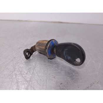Recambio de bombin puerta delantera derecha para citroën xsara berlina 2.0 hdi 66kw premier referencia OEM IAM   