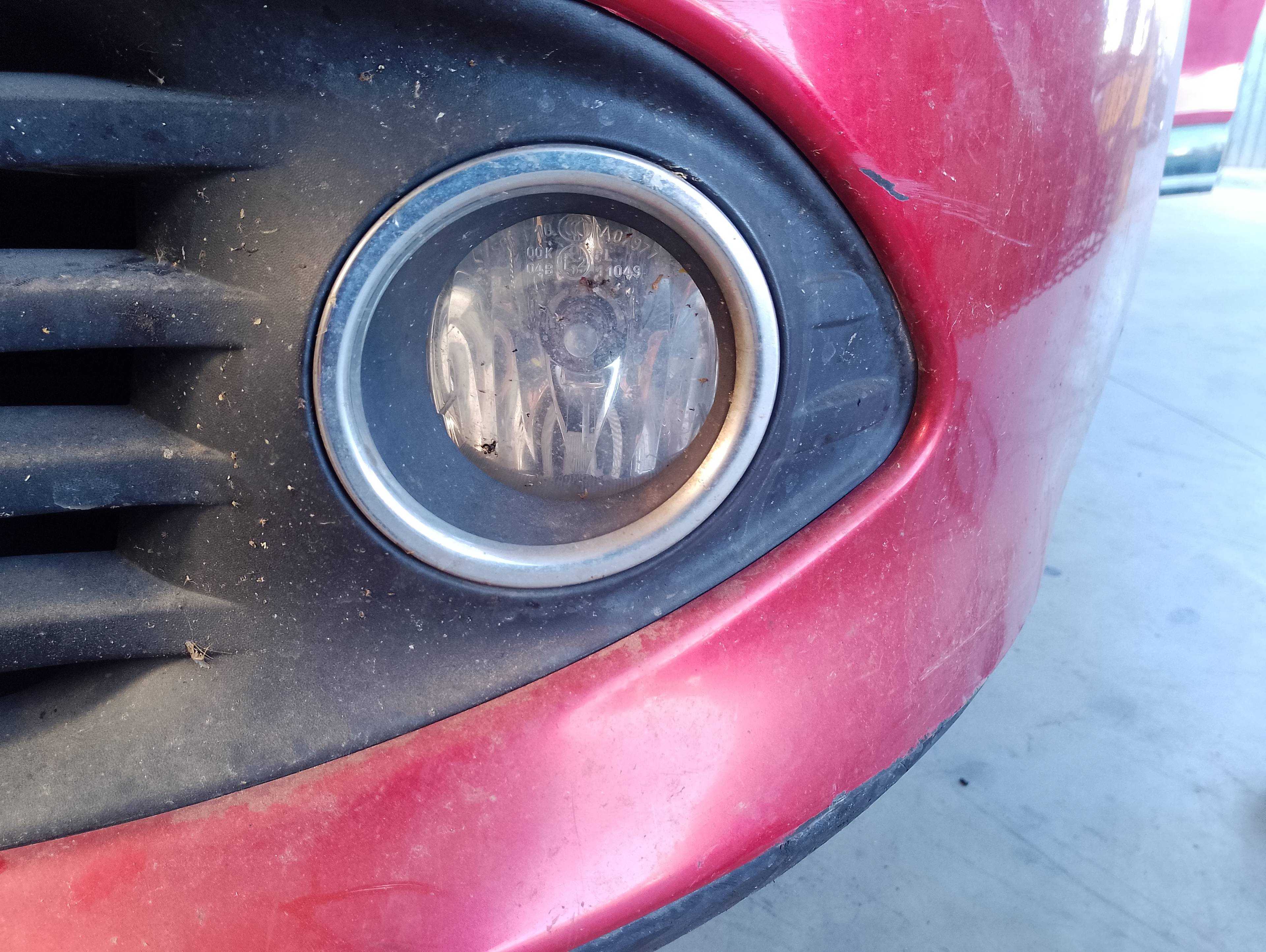 Recambio de faro antiniebla izquierdo para renault clio iv 1.5 dci referencia OEM IAM   