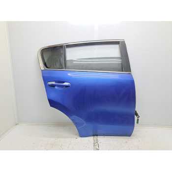 Recambio de puerta trasera derecha para kia sportage business 2wd referencia OEM IAM 77004F1000  