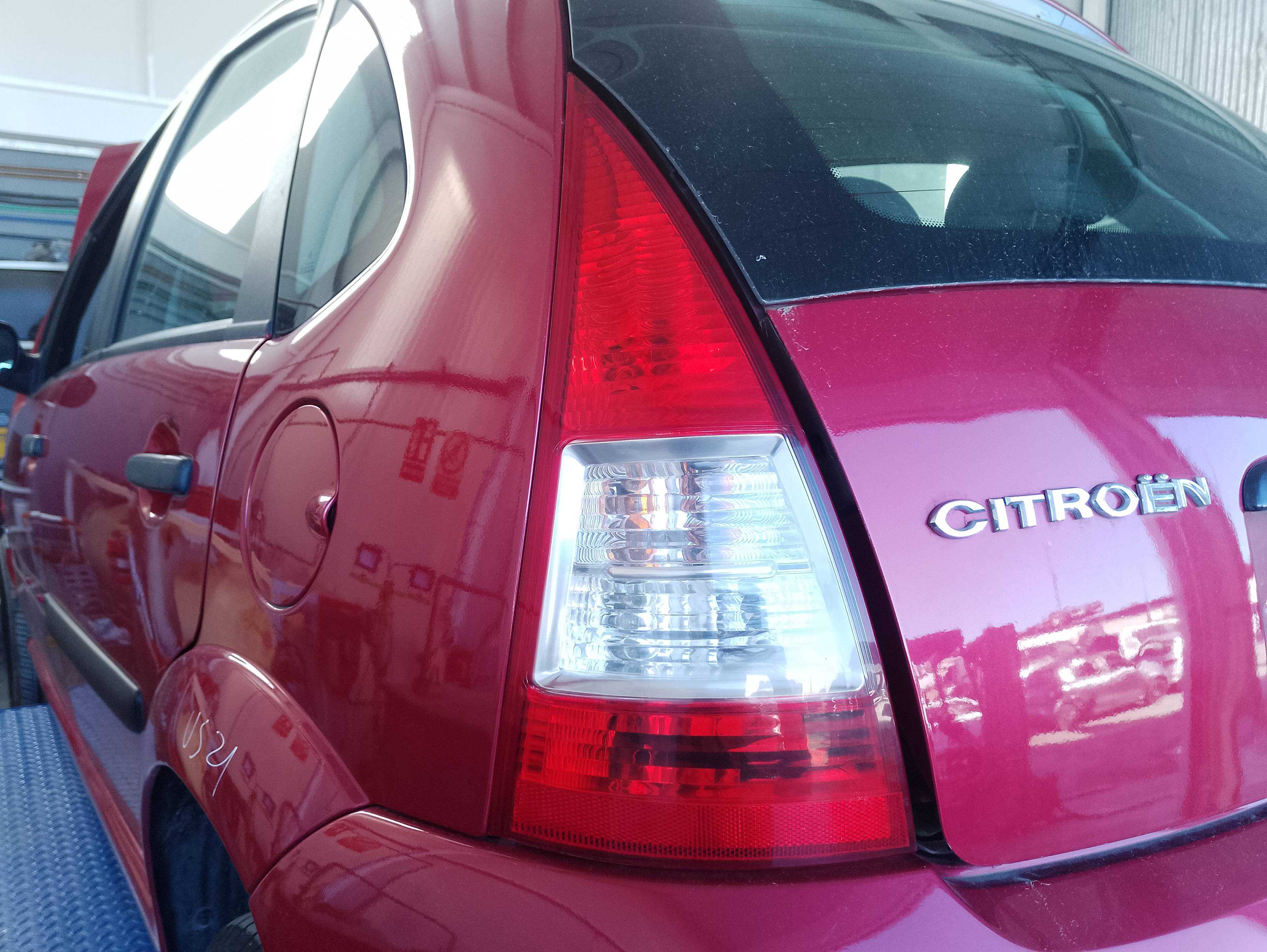 Recambio de piloto trasero izquierdo para citroën c3 1.1 audace referencia OEM IAM   