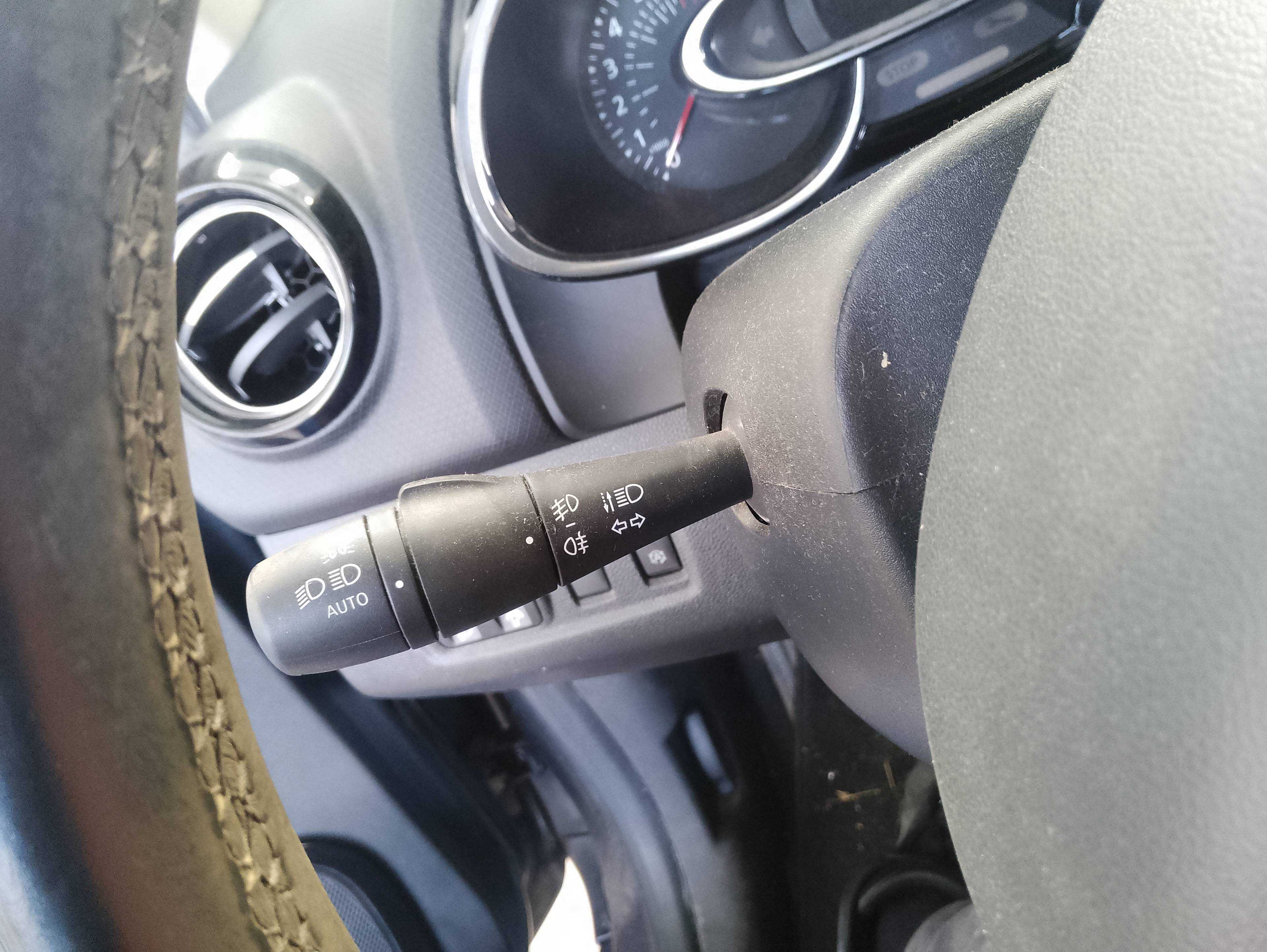Recambio de mando luces/intermitencia (com2000) para renault clio iv 1.0 tce referencia OEM IAM   