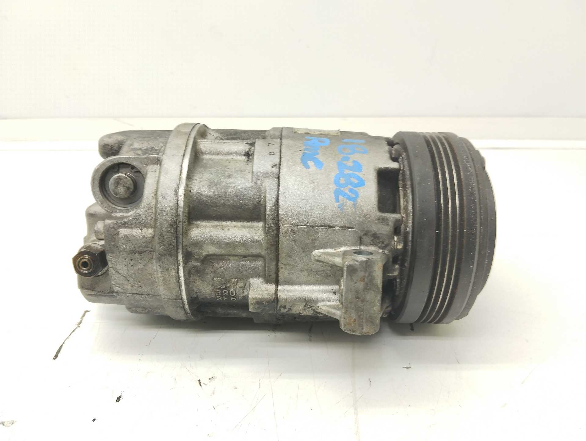 Recambio de compresor aire acondicionado para bmw serie 3 berlina (e46) 320d referencia OEM IAM 690564307 A4101130A022 