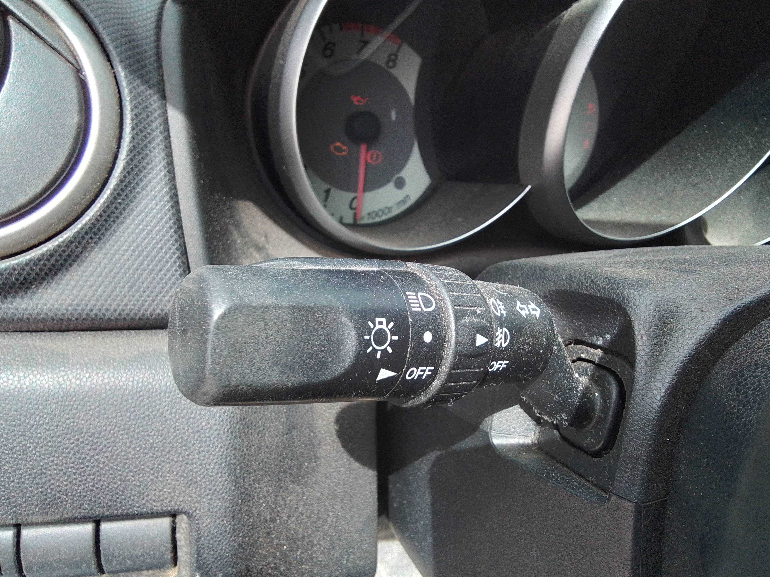 Recambio de mando luces para mazda 3 berlina (bk) 1.6 vvt active referencia OEM IAM   