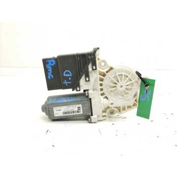 MOTOR ELEVALUNAS TRASERO DERECHO 1K0959704AE 995915370 