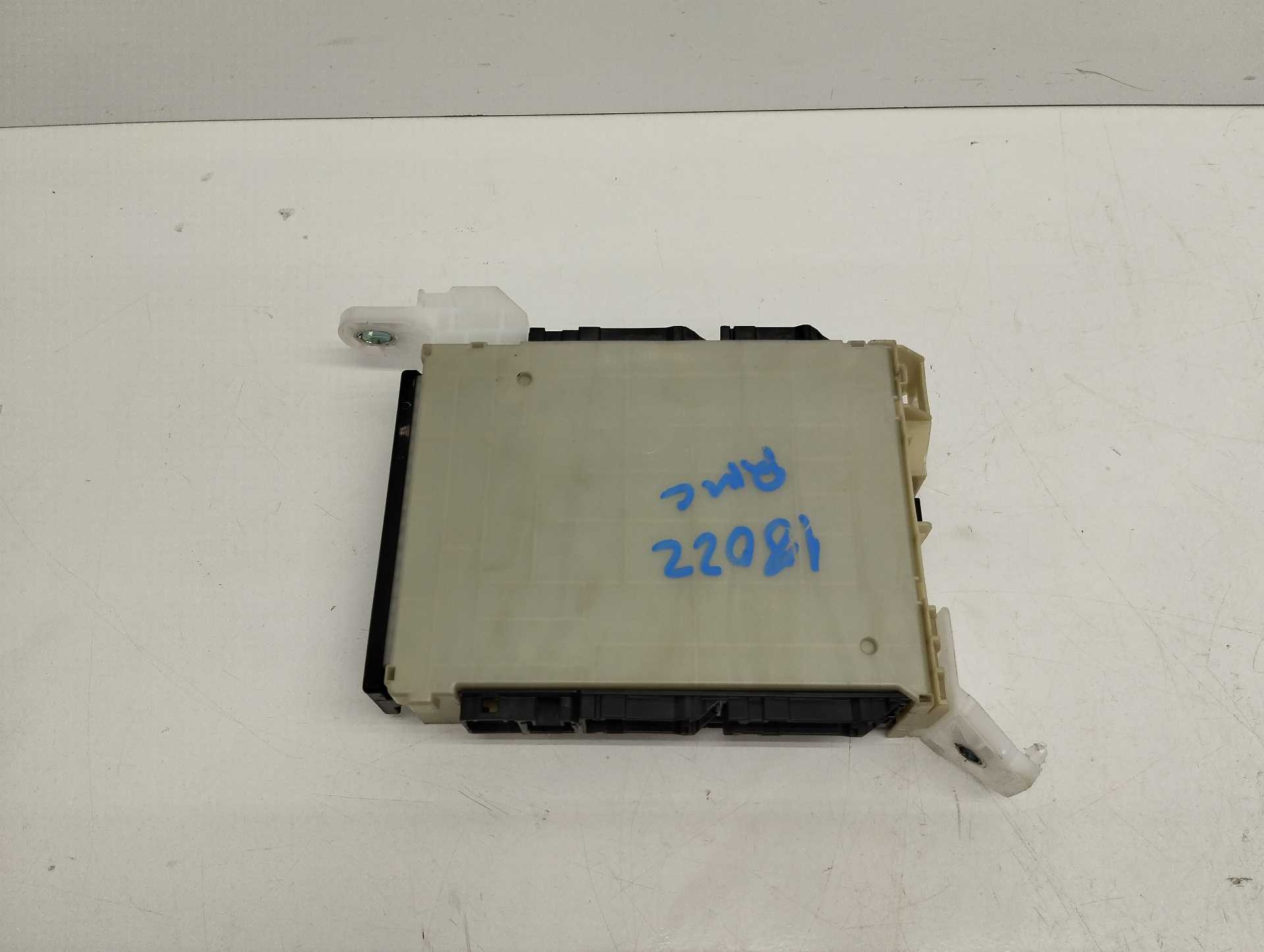 Recambio de modulo electronico para toyota corolla hybrid (e21) 1.8 referencia OEM IAM 8922102710 63570511 DENSO