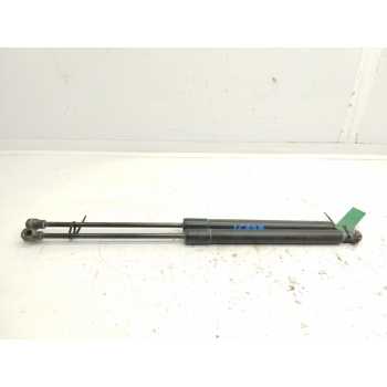 Recambio de amortiguadores maletero / porton para renault captur 1.5 dci diesel fap referencia OEM IAM 844301324R 7000210540E 