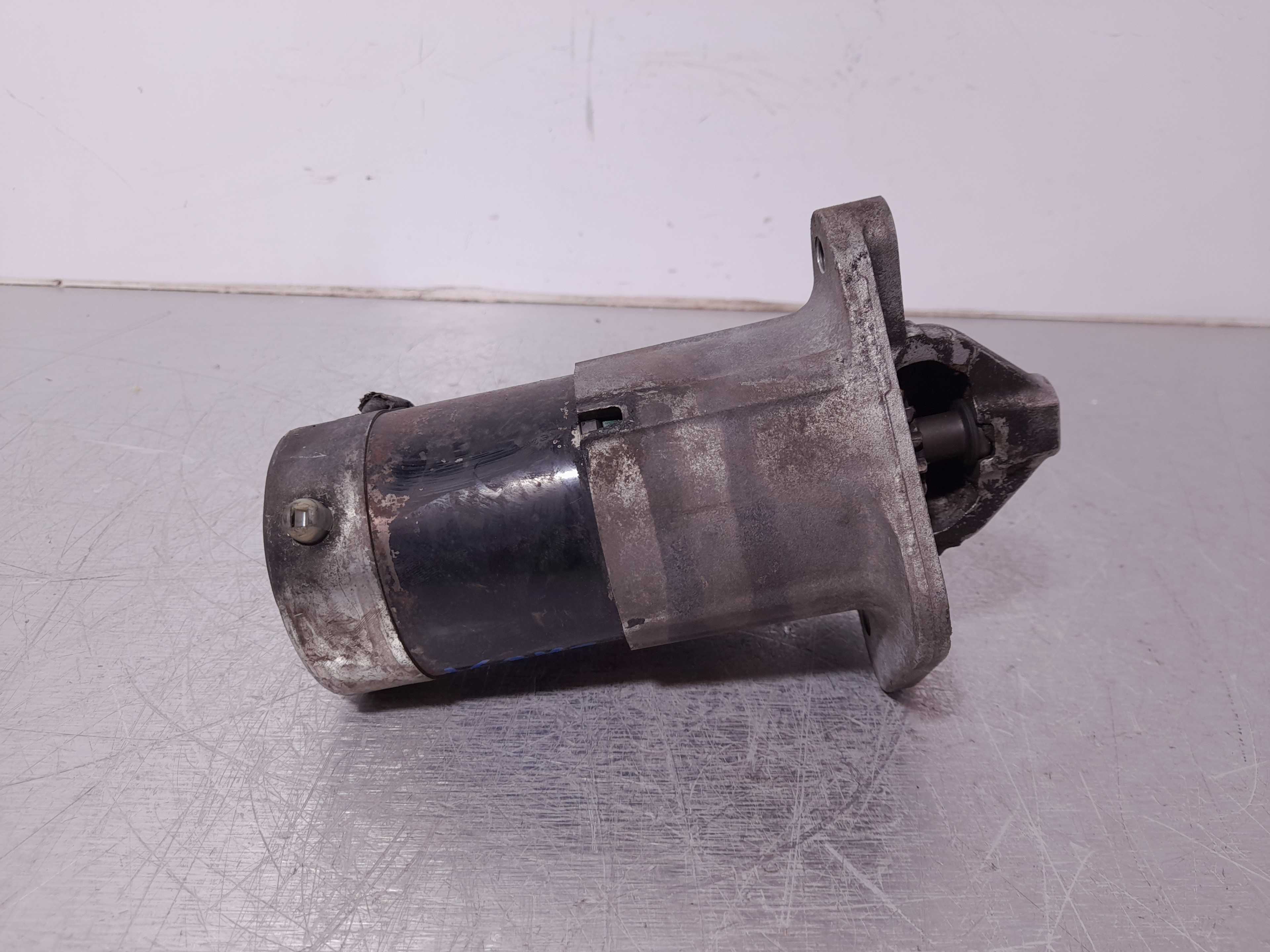 Recambio de motores de arranque para renault megane ii berlina 5p confort authentique referencia OEM IAM 8200584675A  