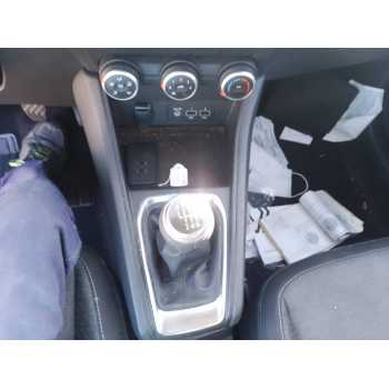 Recambio de palanca cambio para renault captur ii equilibre referencia OEM IAM   