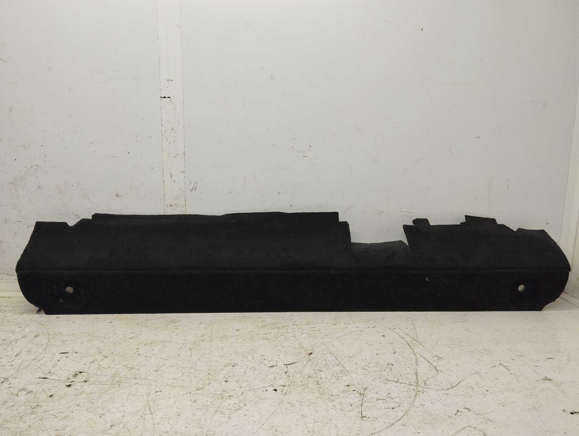 Recambio de molduras traseras para mercedes-benz clase gle (w166) gle 350 d 4matic referencia OEM IAM A2926801500  