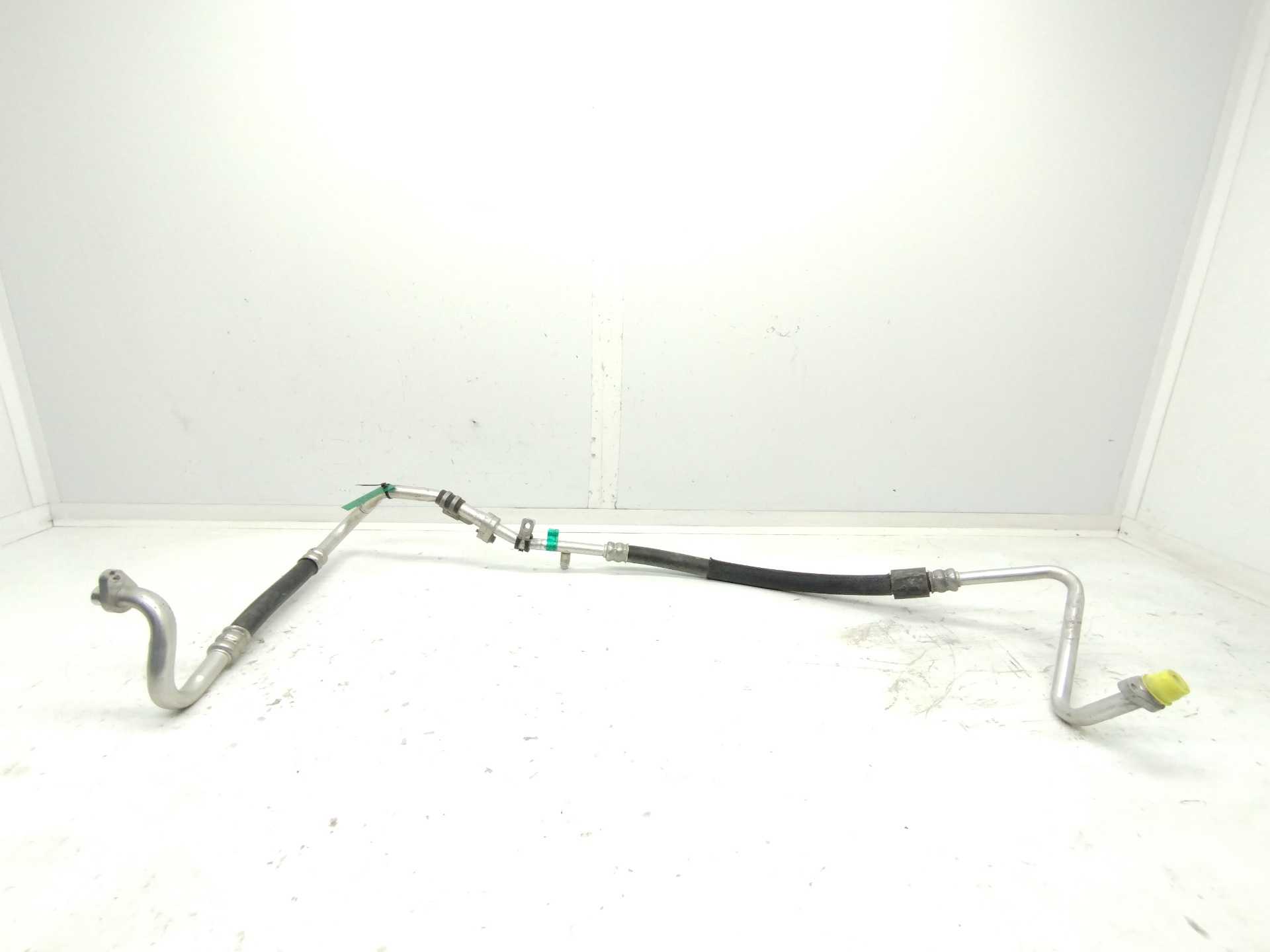 Recambio de tubos aire acondicionado para renault captur 1.5 dci diesel fap referencia OEM IAM 924548625R  