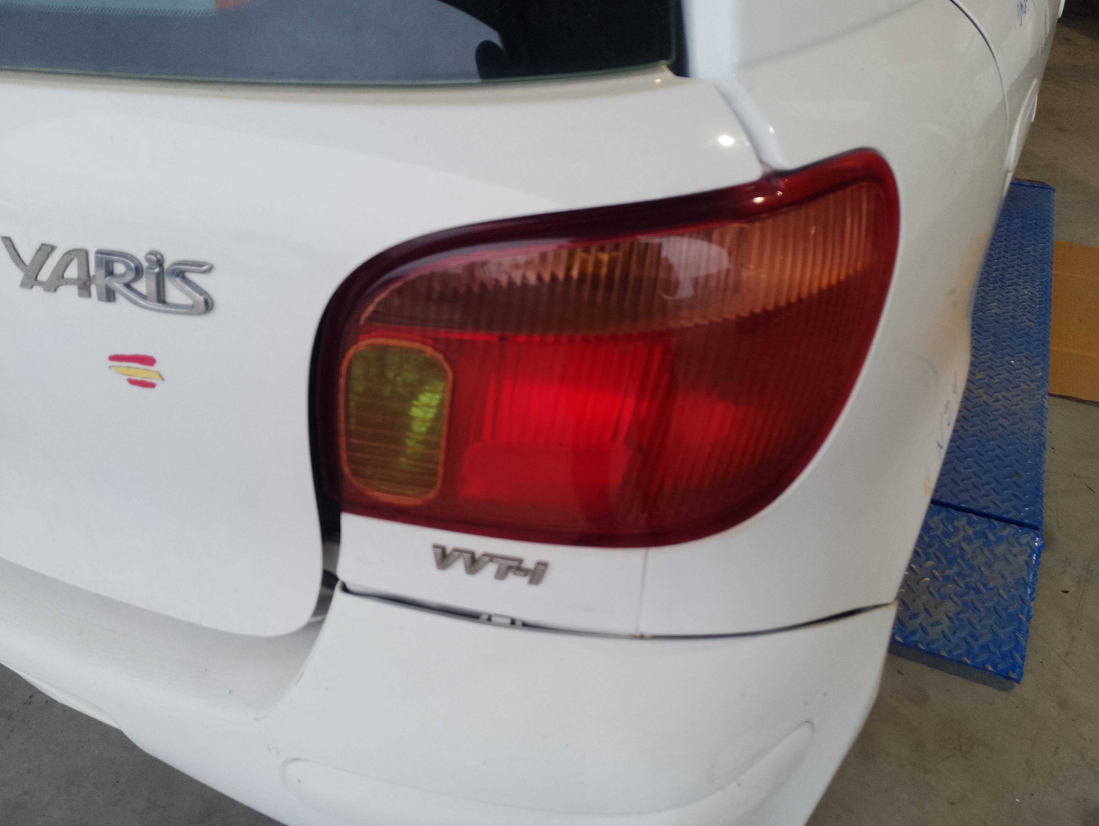 Recambio de piloto trasero derecho para toyota yaris (ncp1/nlp1/scp1) 1.3 expo referencia OEM IAM   