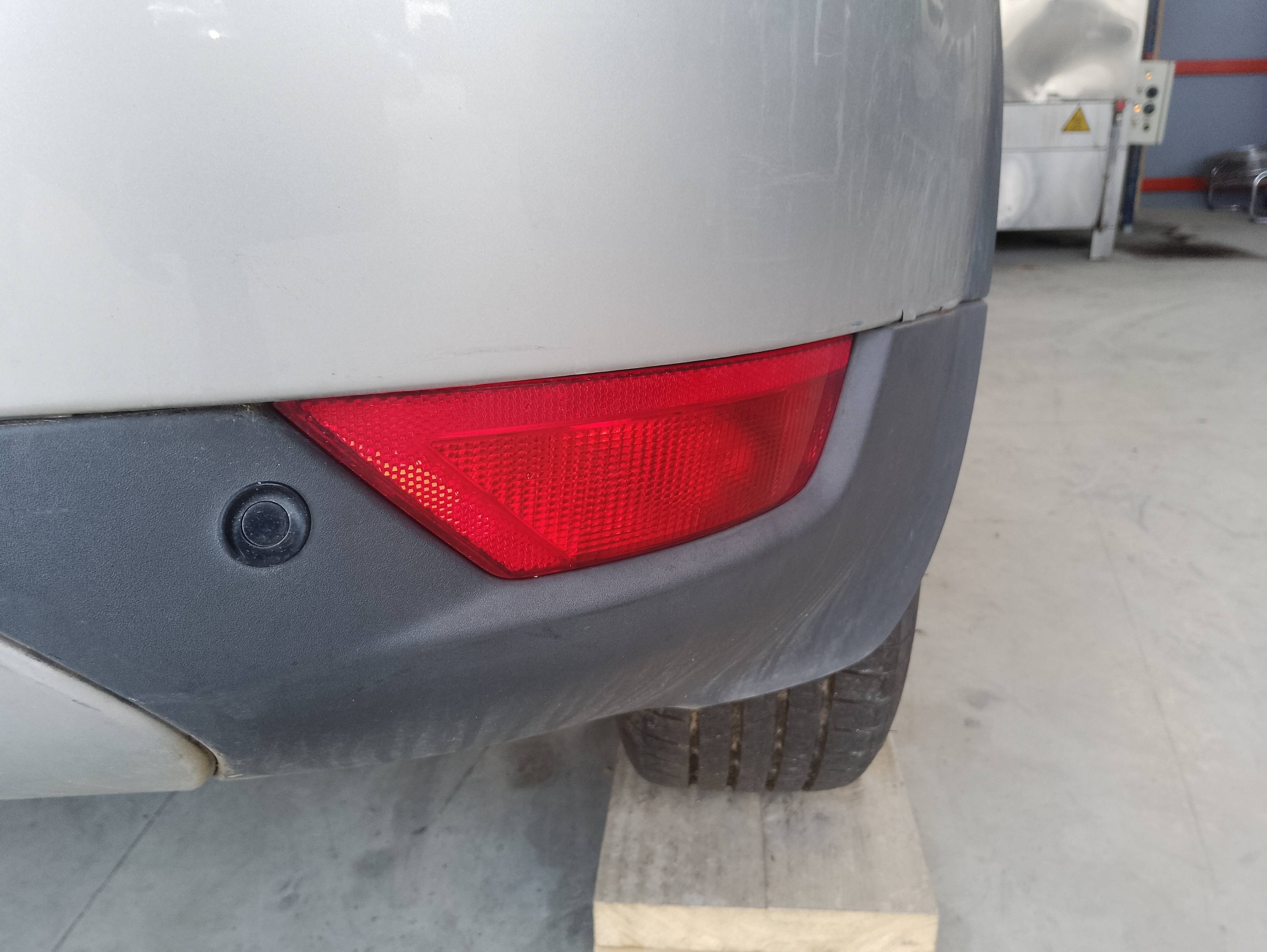 Recambio de faro antiniebla trasero derecho para ford kuga (cbv) titanium referencia OEM IAM   