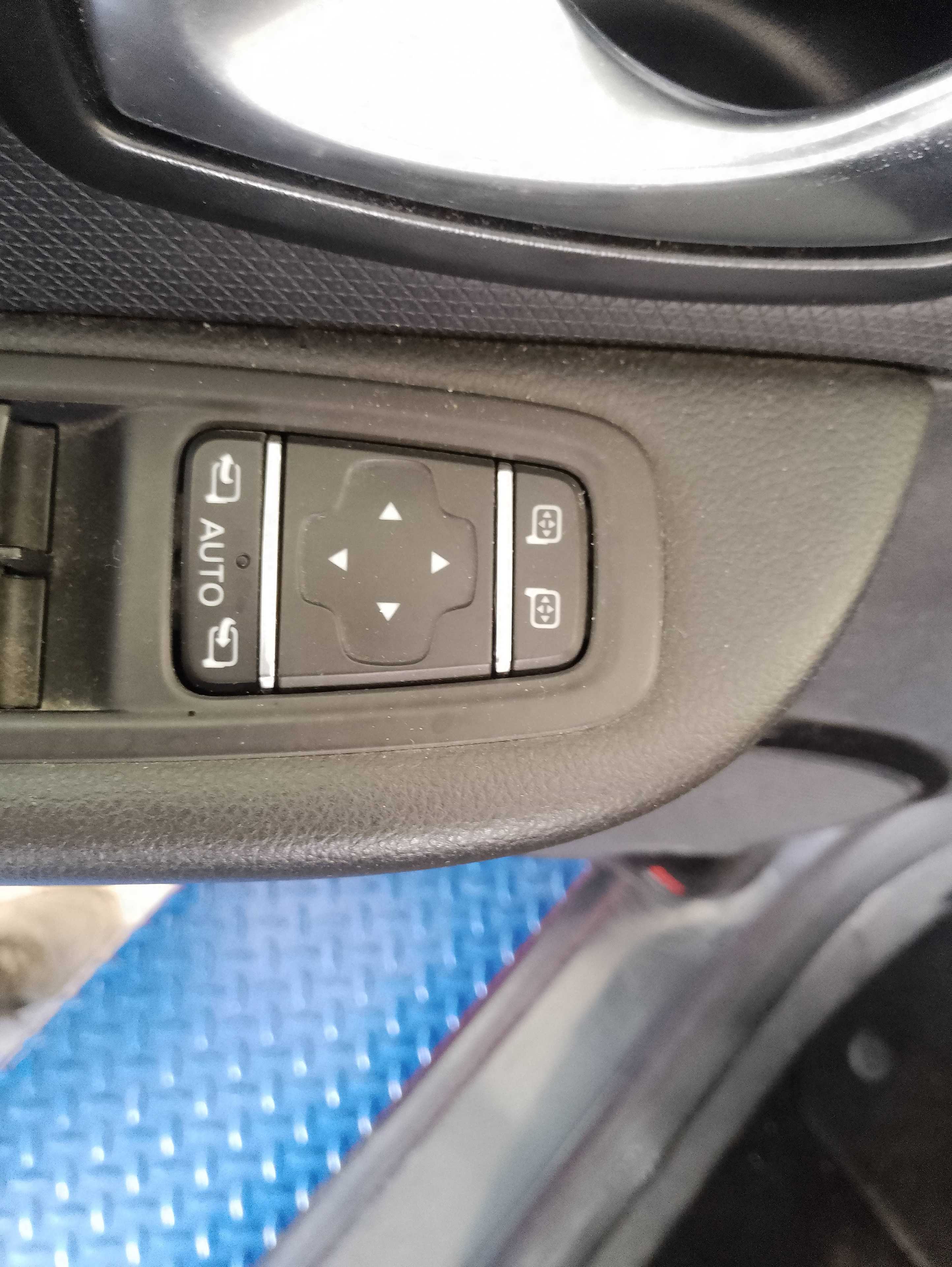 Recambio de mando retrovisor para renault clio iv 1.0 tce referencia OEM IAM   