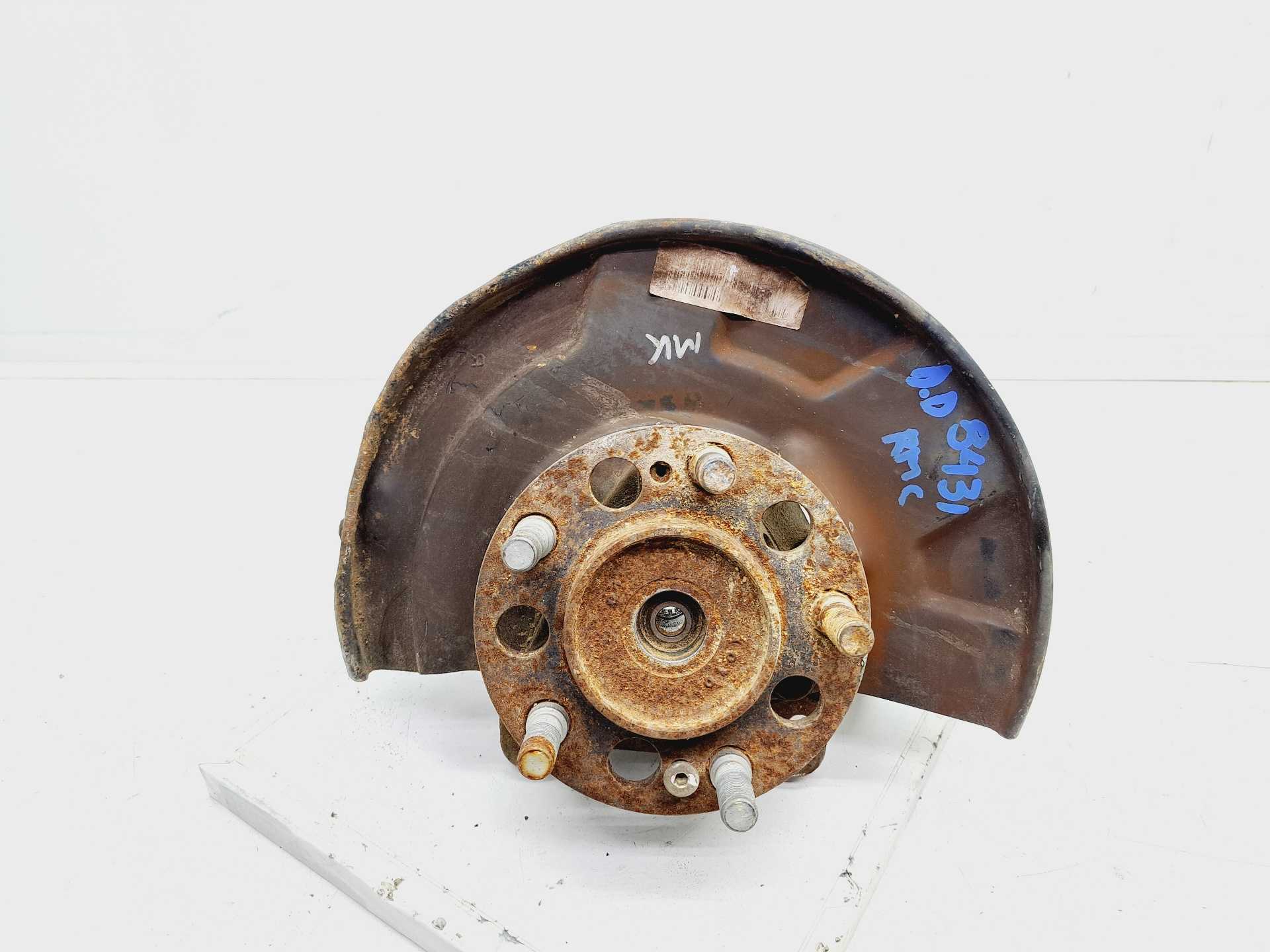Recambio de mangueta delantera derecha para ssangyong kyron 200 xdi limited referencia OEM IAM   