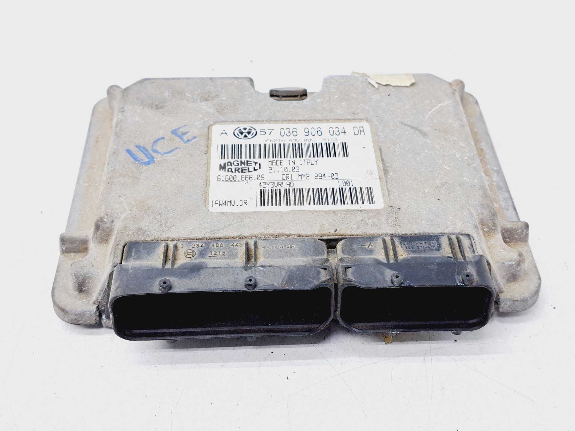 Recambio de centralita motor uce para volkswagen golf iv berlina (1j1) 1.6 16v referencia OEM IAM 036906034  OFERTA