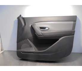 Recambio de guarnecido puerta delantera derecha para renault express referencia OEM IAM 809004853R  